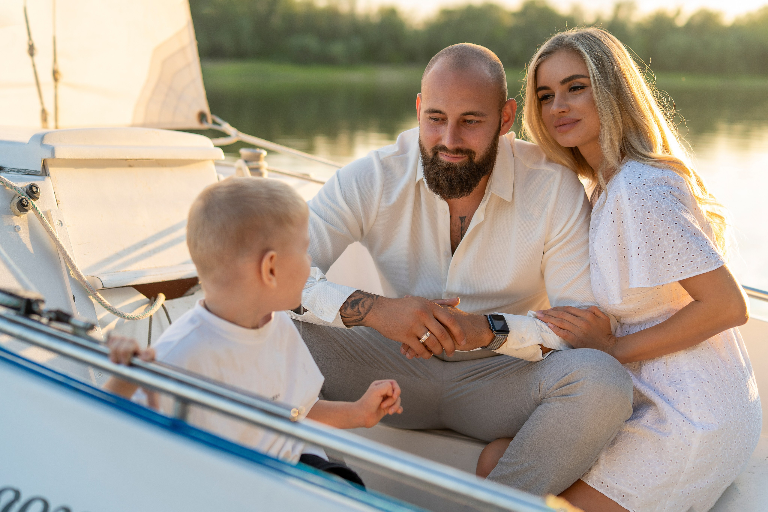 Виктория. Главная