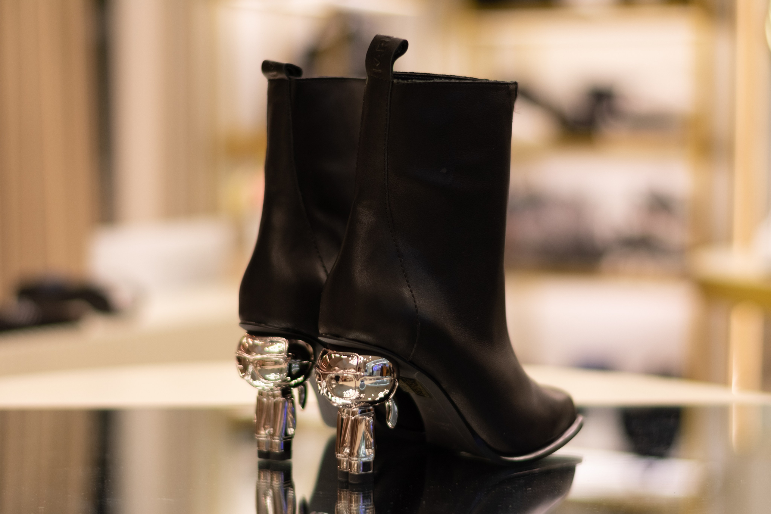 Для организаций. Предметная фотосессия для обувного магазина Capsula. Фотограф/видеограф Богдан Голованов