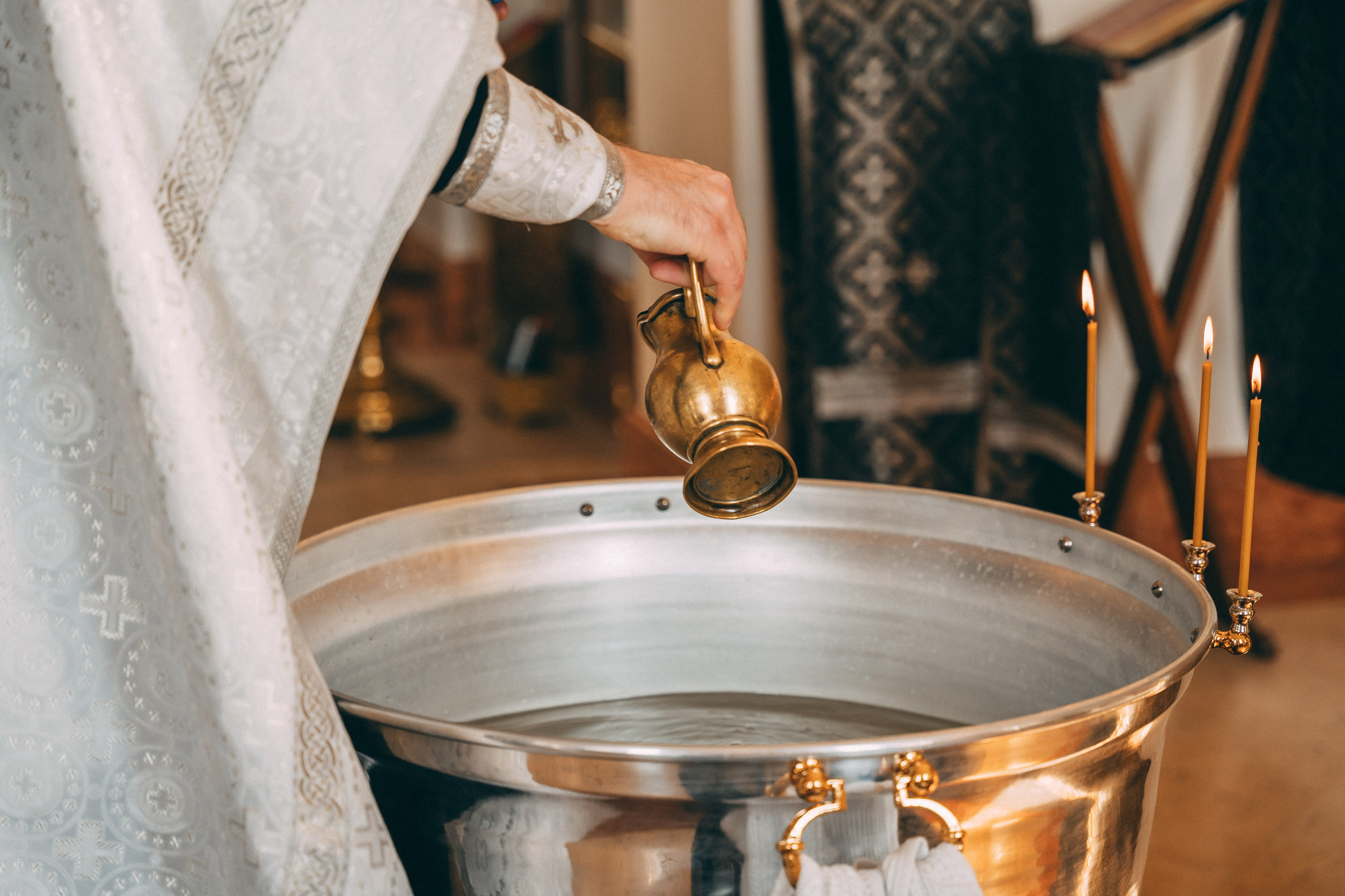 Крещение Арсения и Максима. Главная