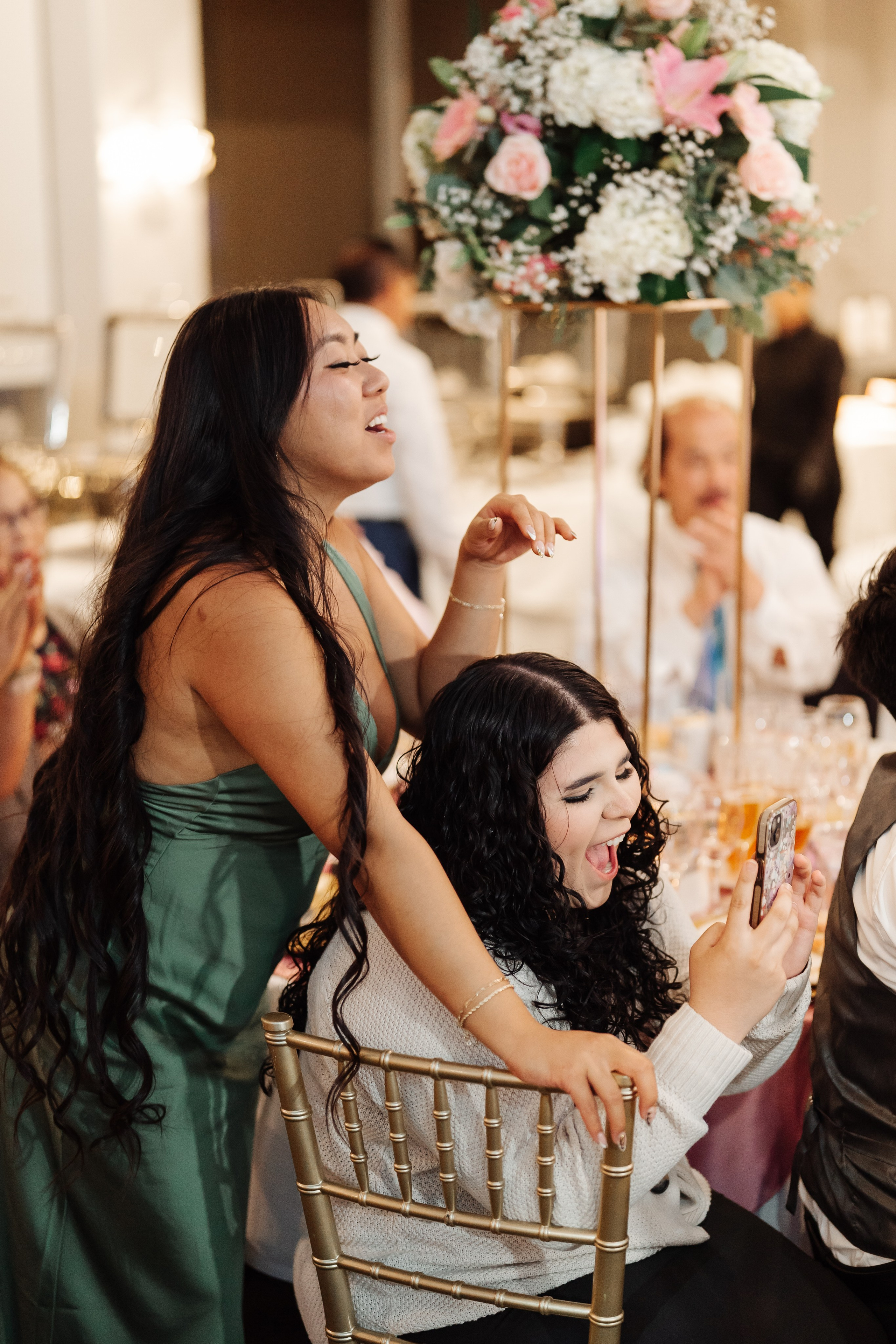 2025-08-16_AndreaChristopher. Ретушер Зенькевич Света