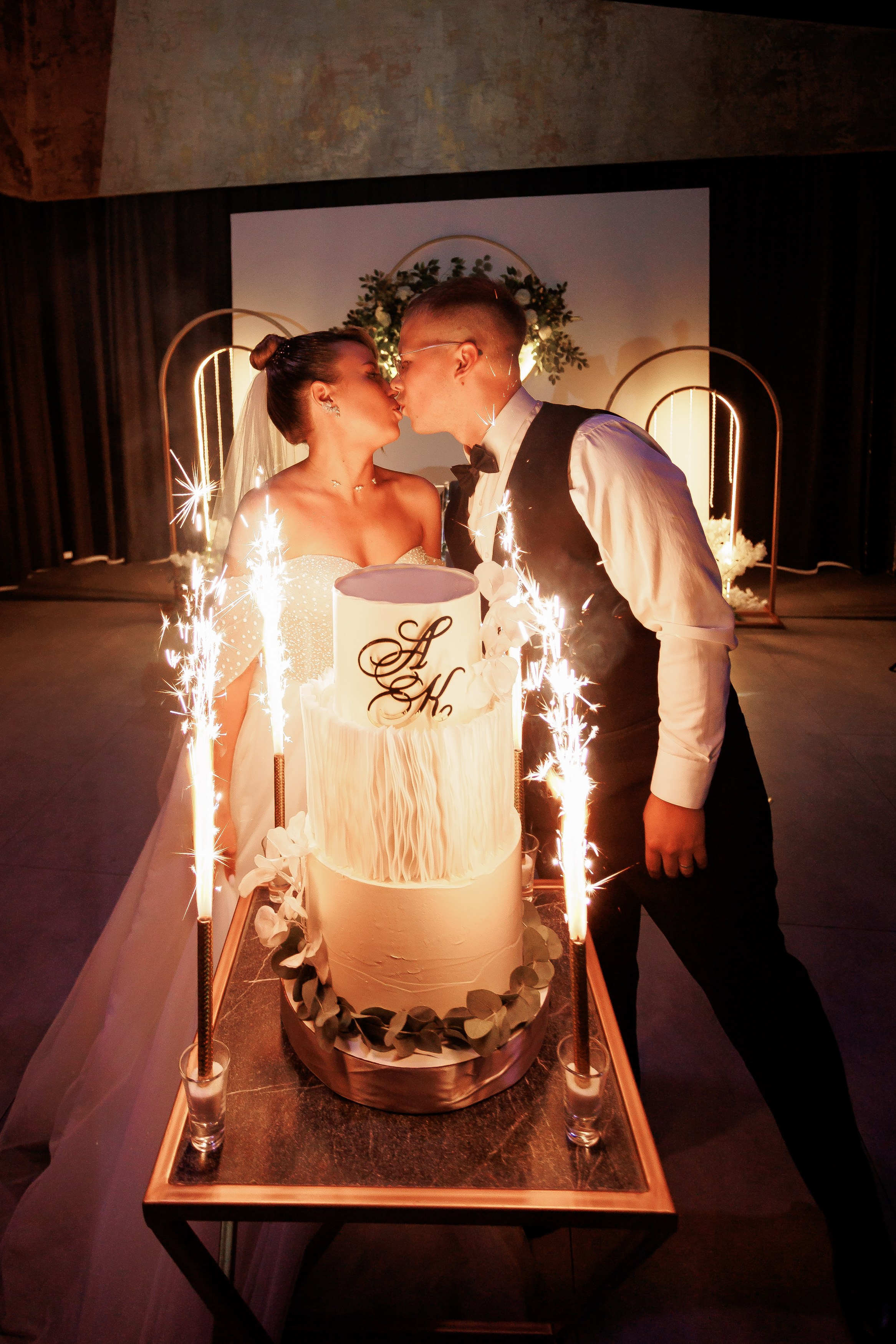 Свадебный фотограф Нижний Новгород. Свадебный и контент фотограф в Нижнем Новгороде Владимир Пресняков