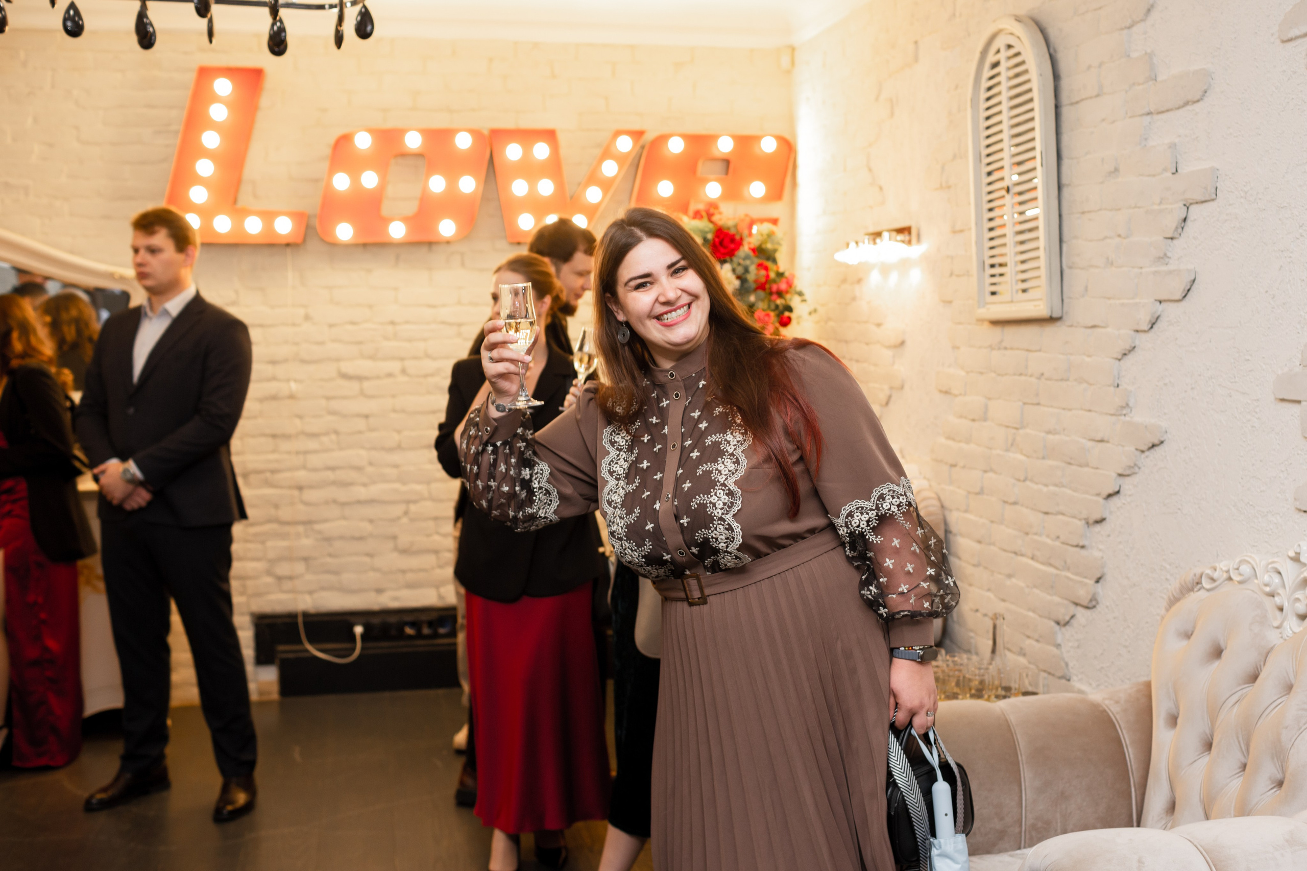 Свадьба в Петербурге в сентябре. Свадебный фотограф Кирилл Белый