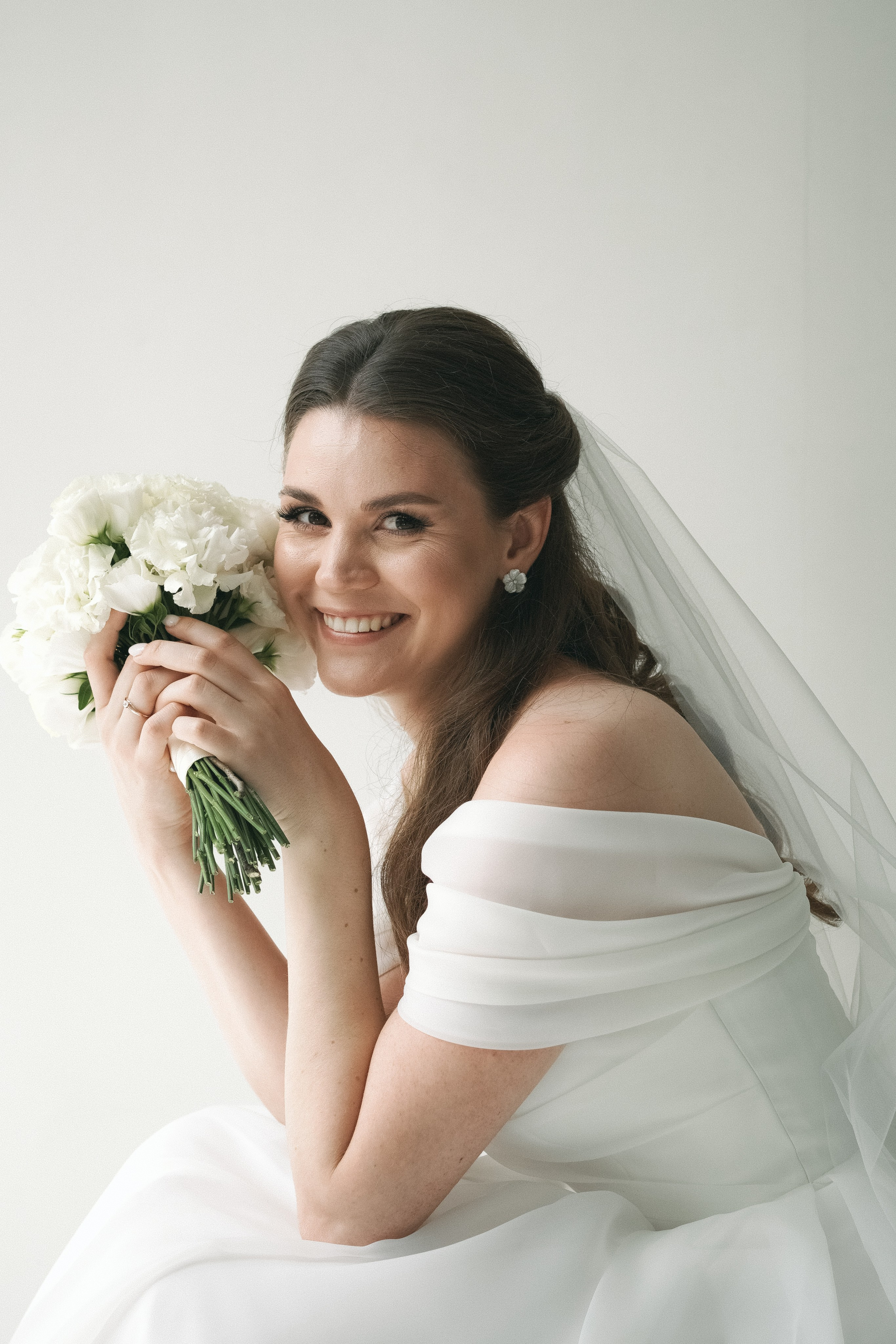 Свадебная история в студии. Свадебный и семейный фотограф Афанасьева Анна в Кисловодске