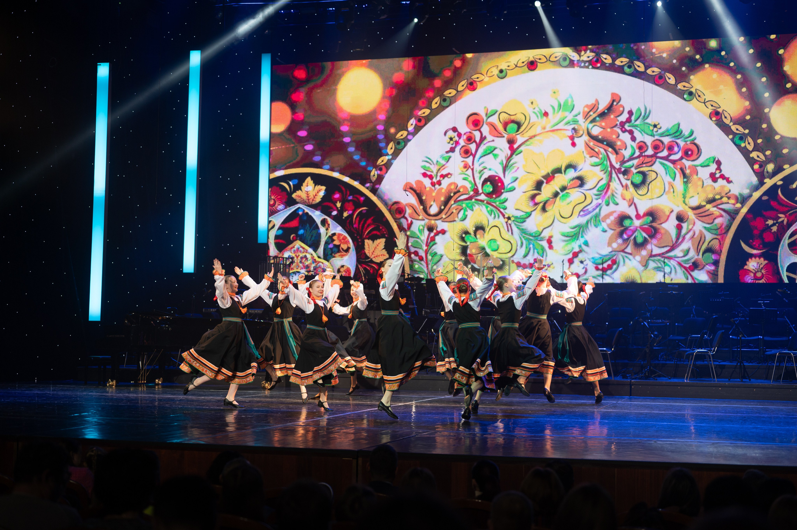 Отчетный концерт ДШИ «Гармония» «Зимняя гармония». Фотограф новорожденных, семейный детский в Тюмени Татьяна Морозова