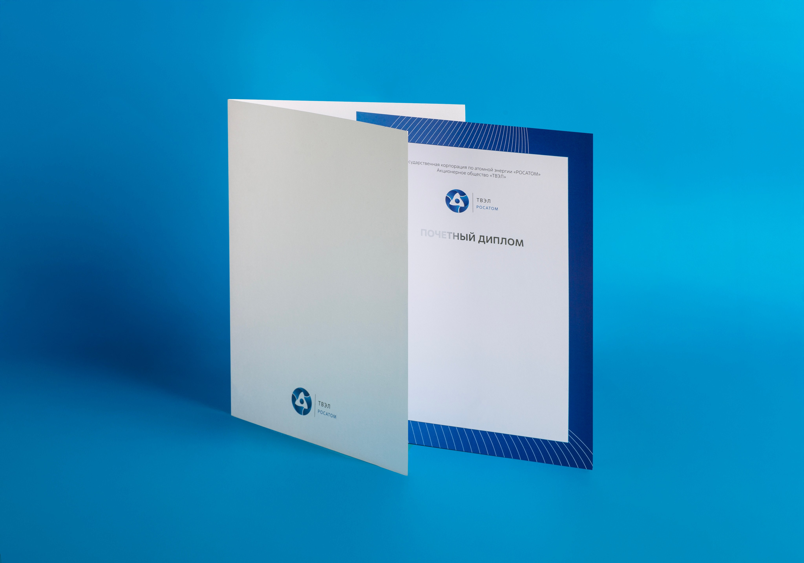 МЕРЧ. Предметный фотограф в Санкт-Петербурге Иван Сапрыкин