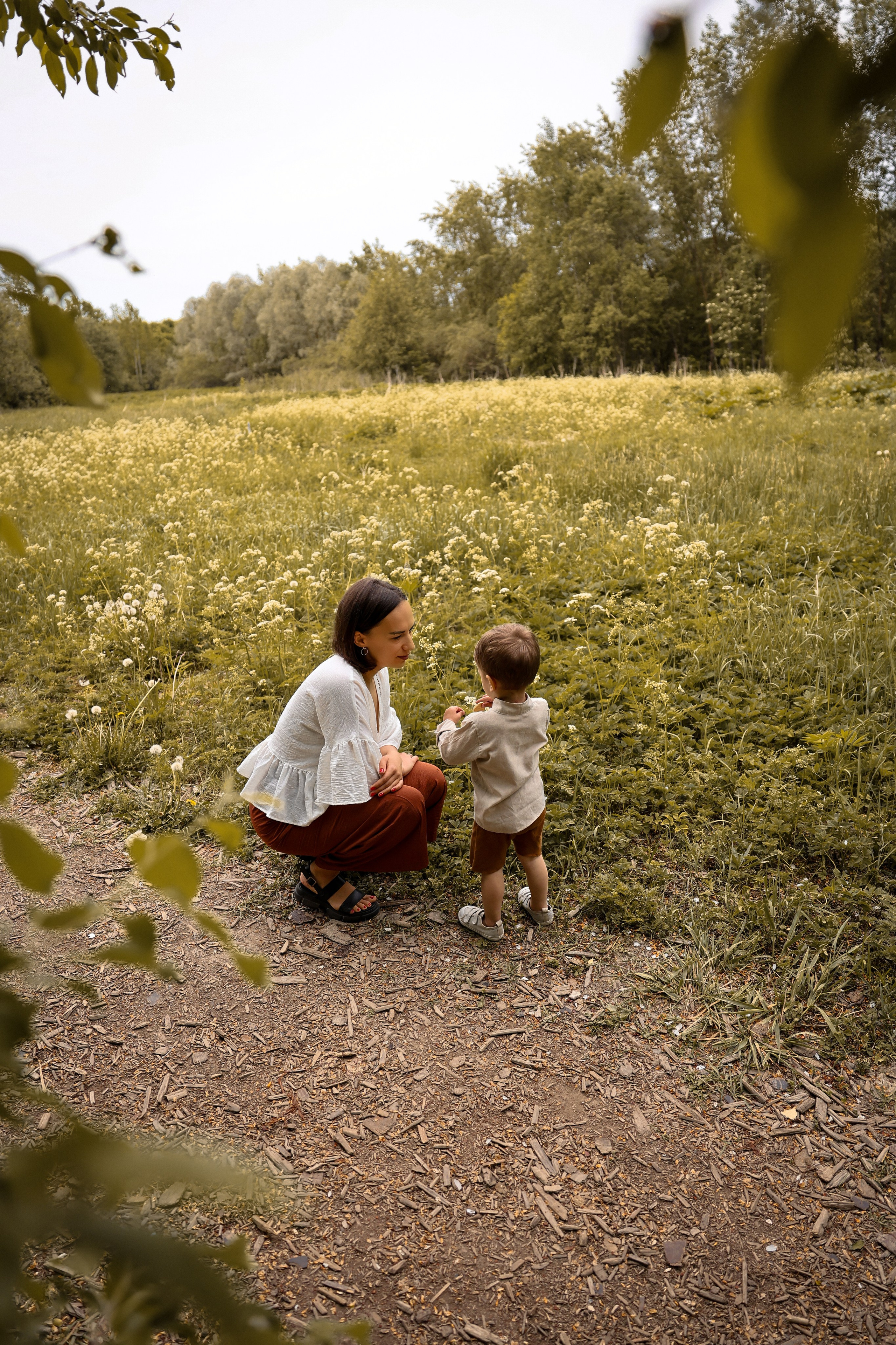 Прогулка в парке. Катя и Платон. Ваш семейный newborn и lifestyle фотограф в СПБ Наталья Журавлева