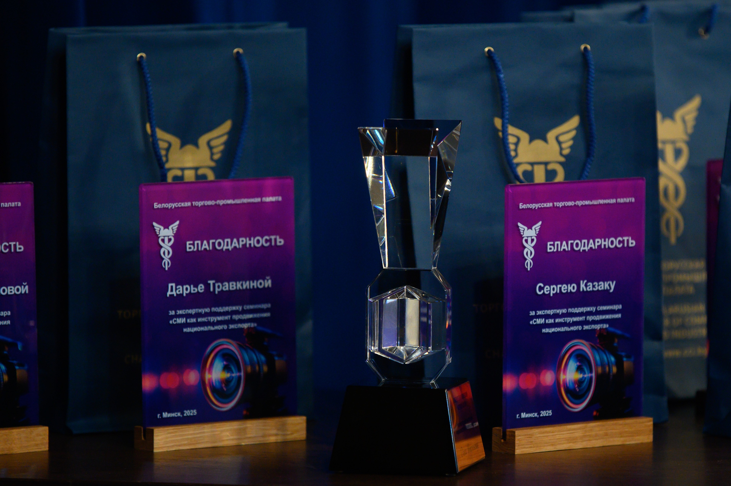 Cci.by. Фотоуслуги, услуги фотографа, фотографирование важных событий