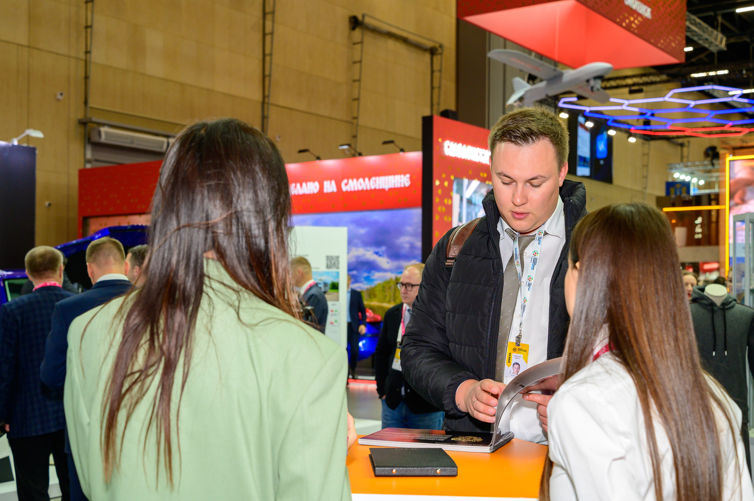 BigindustrialweekBelarus. Фотоуслуги, услуги фотографа, фотографирование важных событий