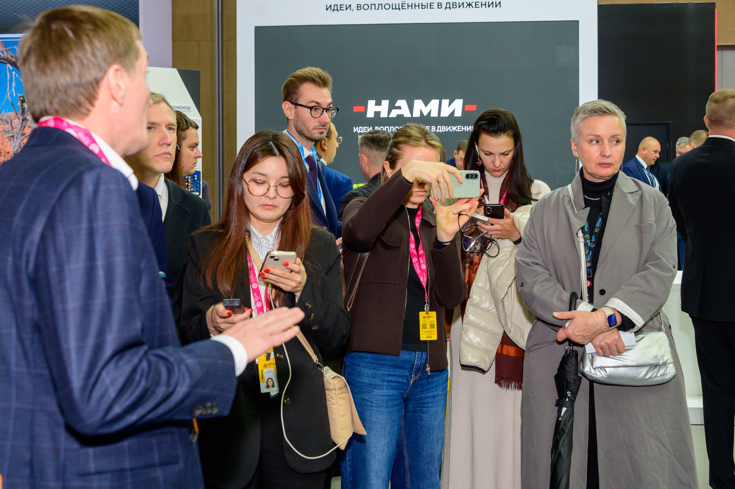 BigindustrialweekBelarus. Фотоуслуги, услуги фотографа, фотографирование важных событий