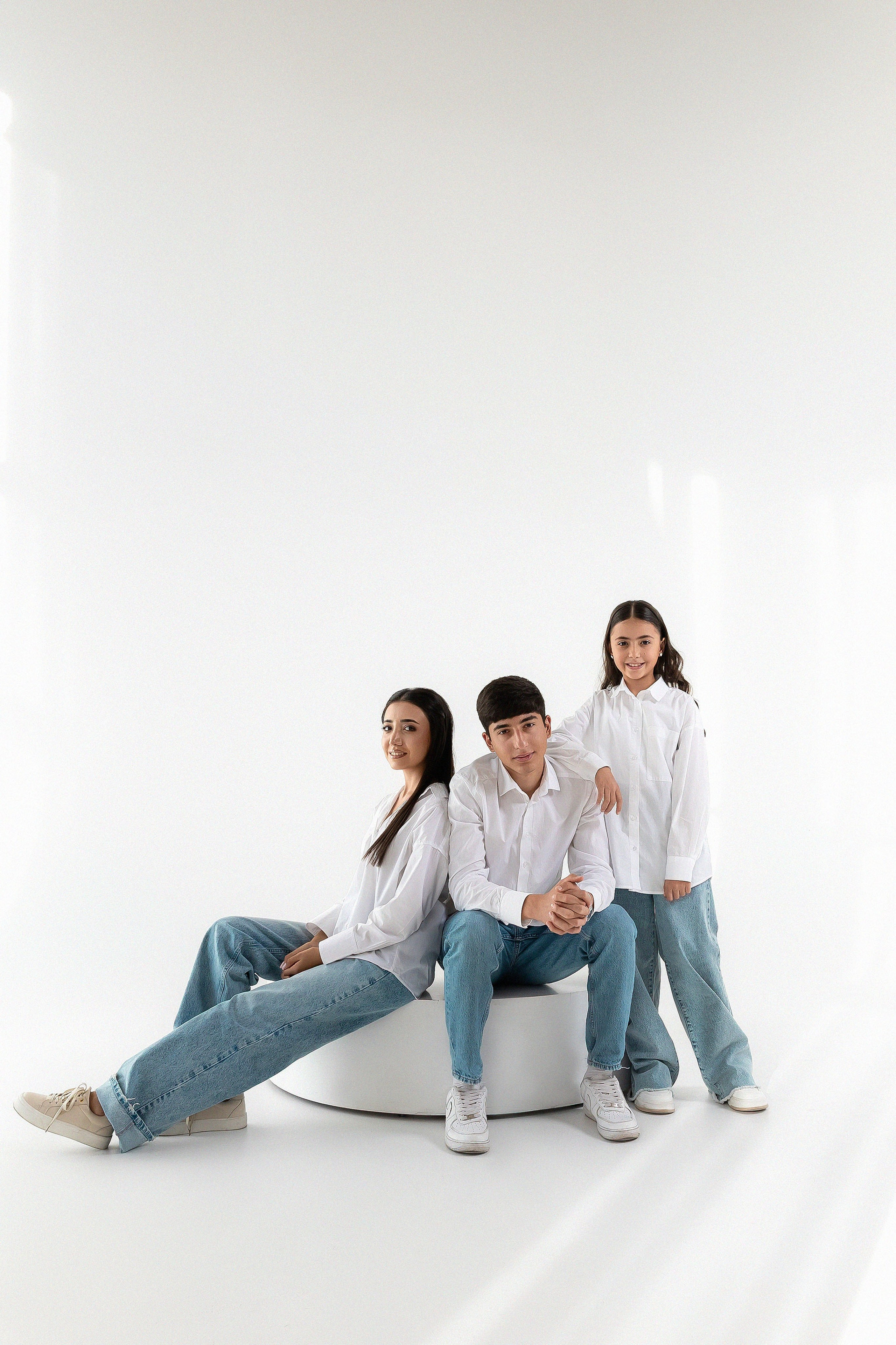 Brother and sisters. Фотограф и ретушер. (Армения/Россия)