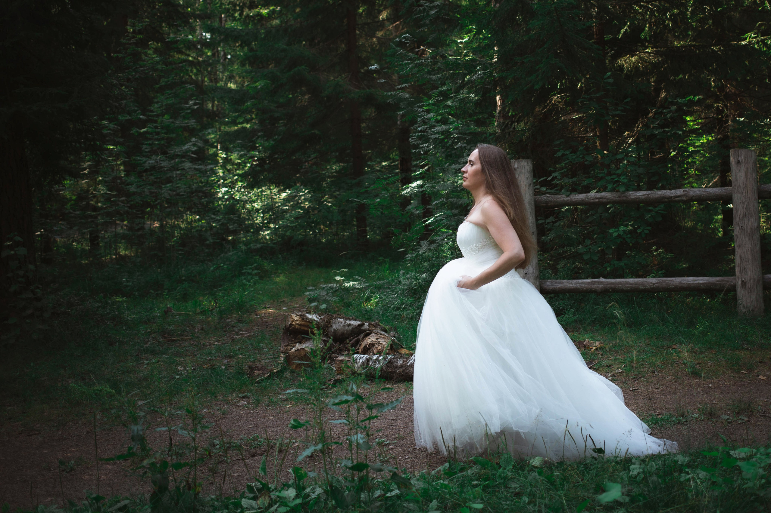 Вторая жизнь свадебного платья: фотосессия на озере под Санкт-Петербургом. Портретные фотосессии, контент-съемки, репортаж