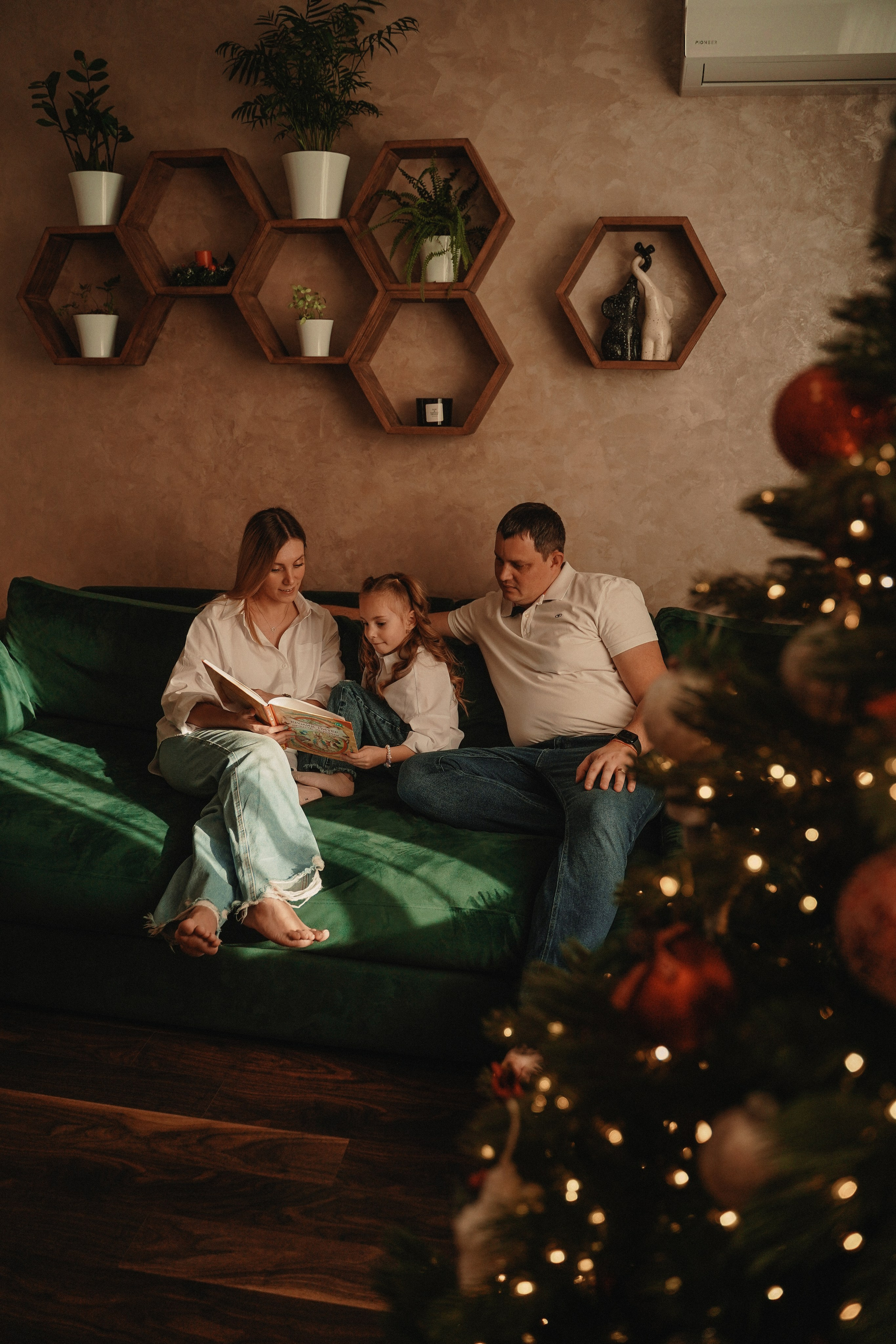 Домашняя Новогодняя фотосессия. Семейный и женский фотограф в Краснодаре Анастасия Приймак