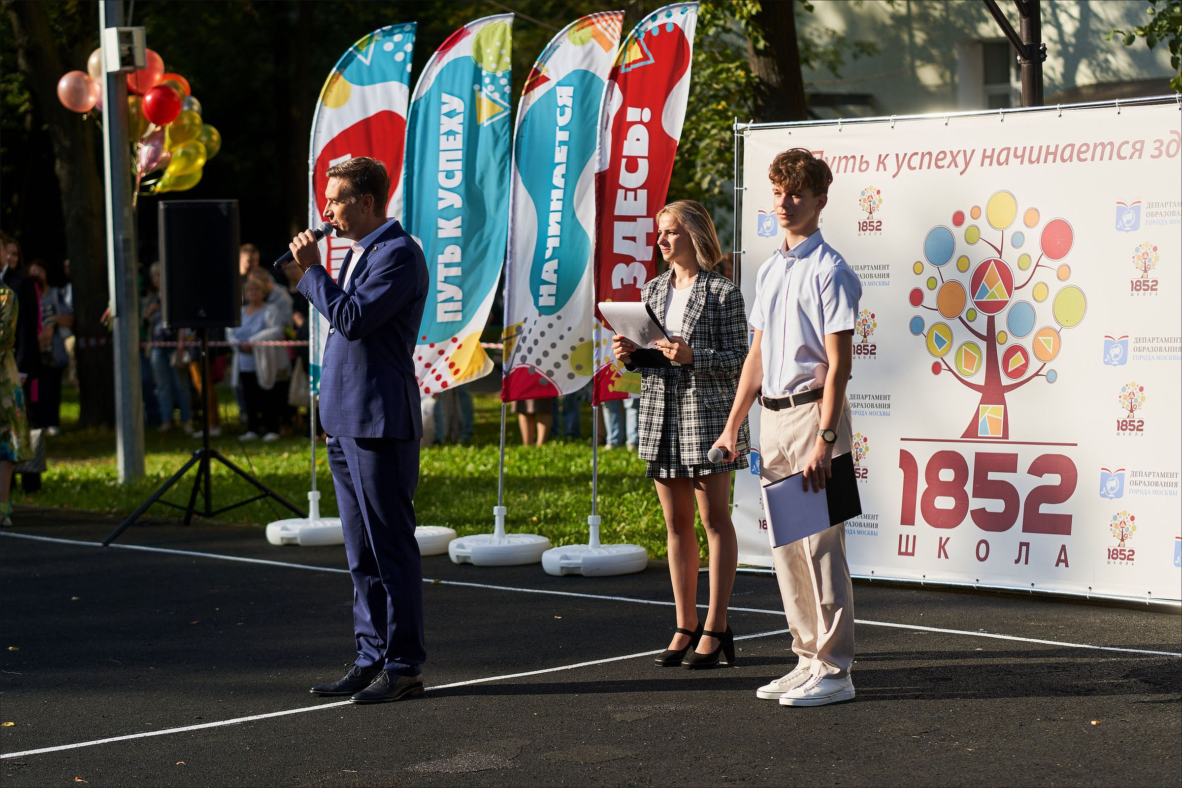 1 сентября для Софьи. Фотограф в Москве Нафиков Руслан. Репортажная съемка, Портрет