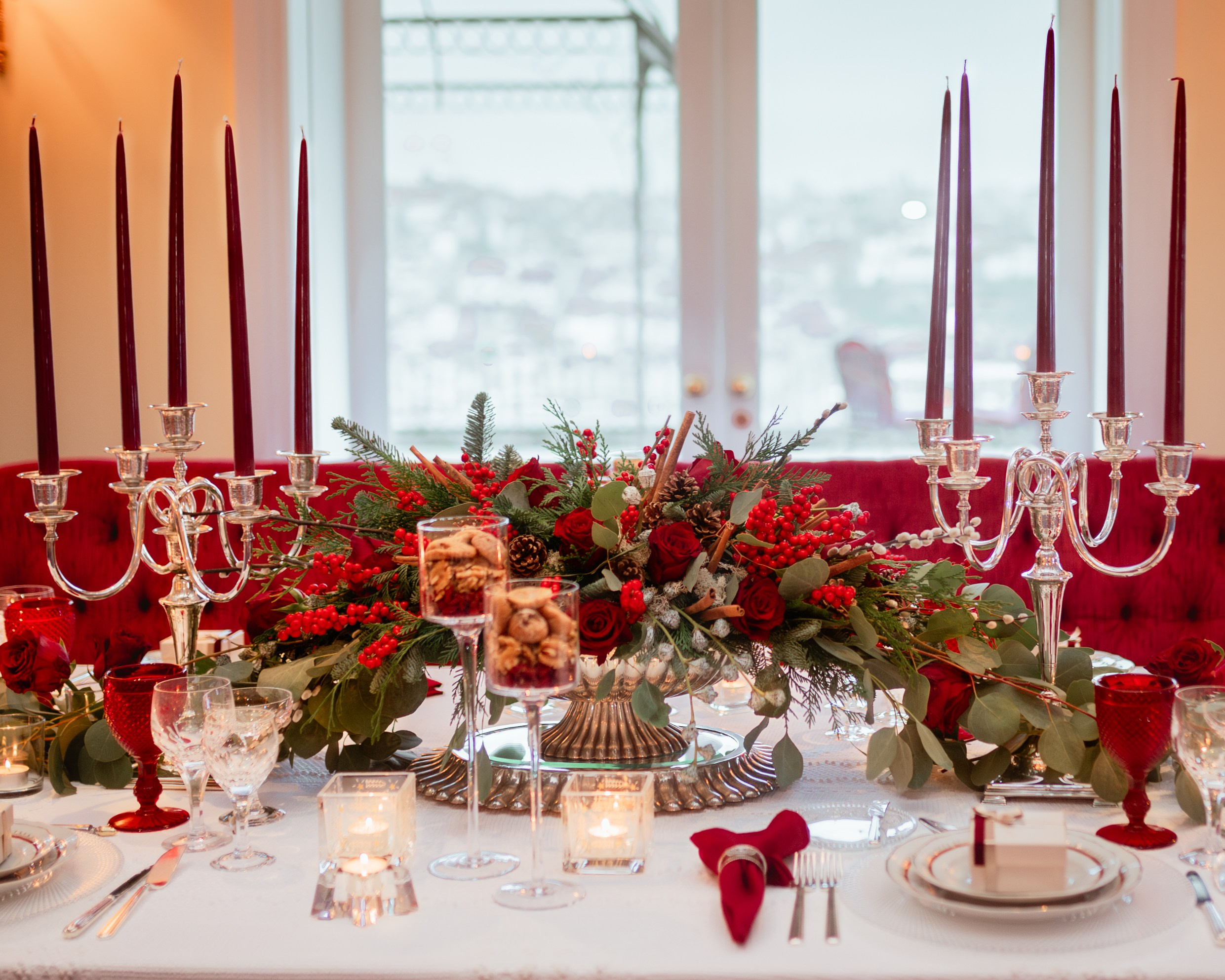 EUGÉNIO CAMPOS IN YEATMAN. Anastasiia Antoniuk portrait, family and couple photographer, Portugal