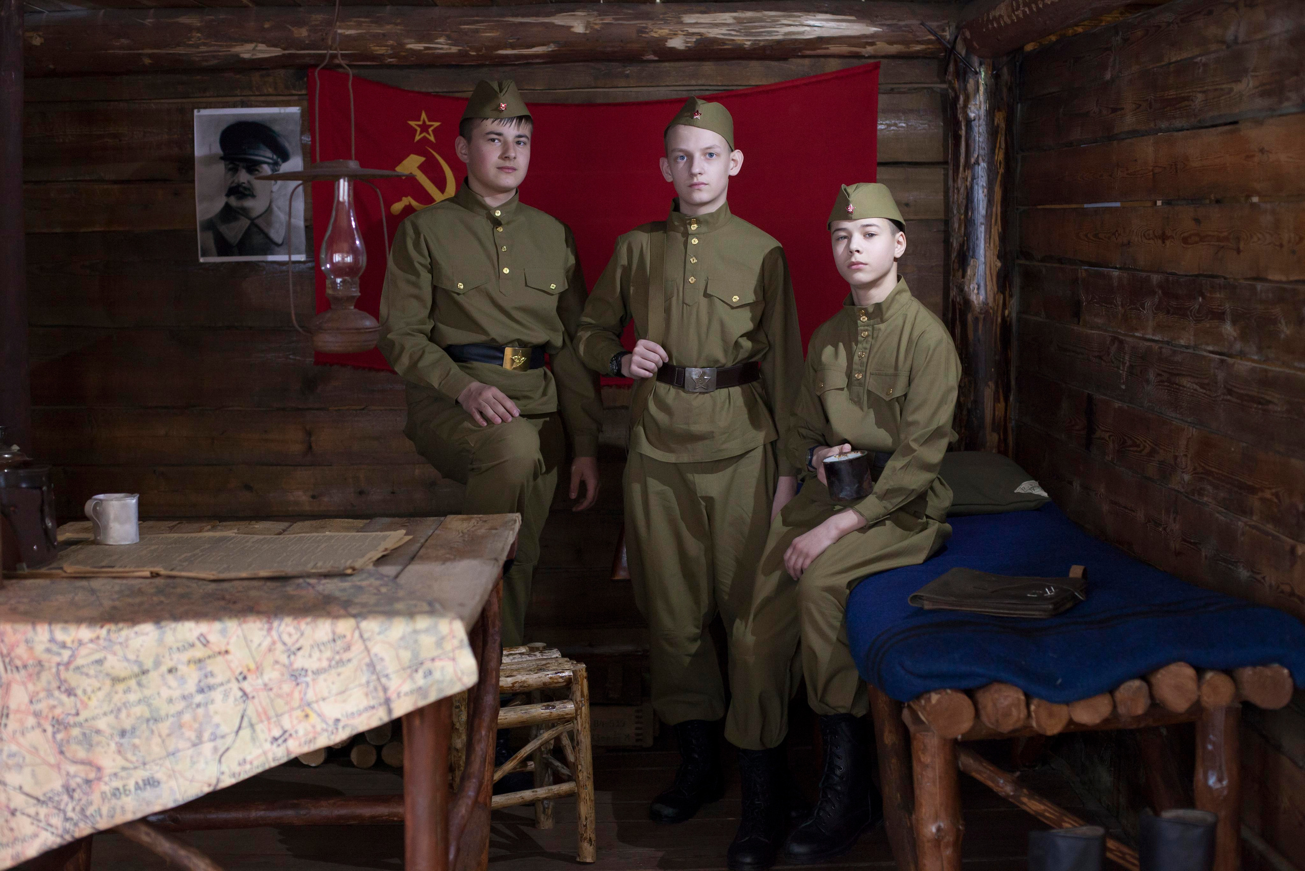 Portraits. Заставка