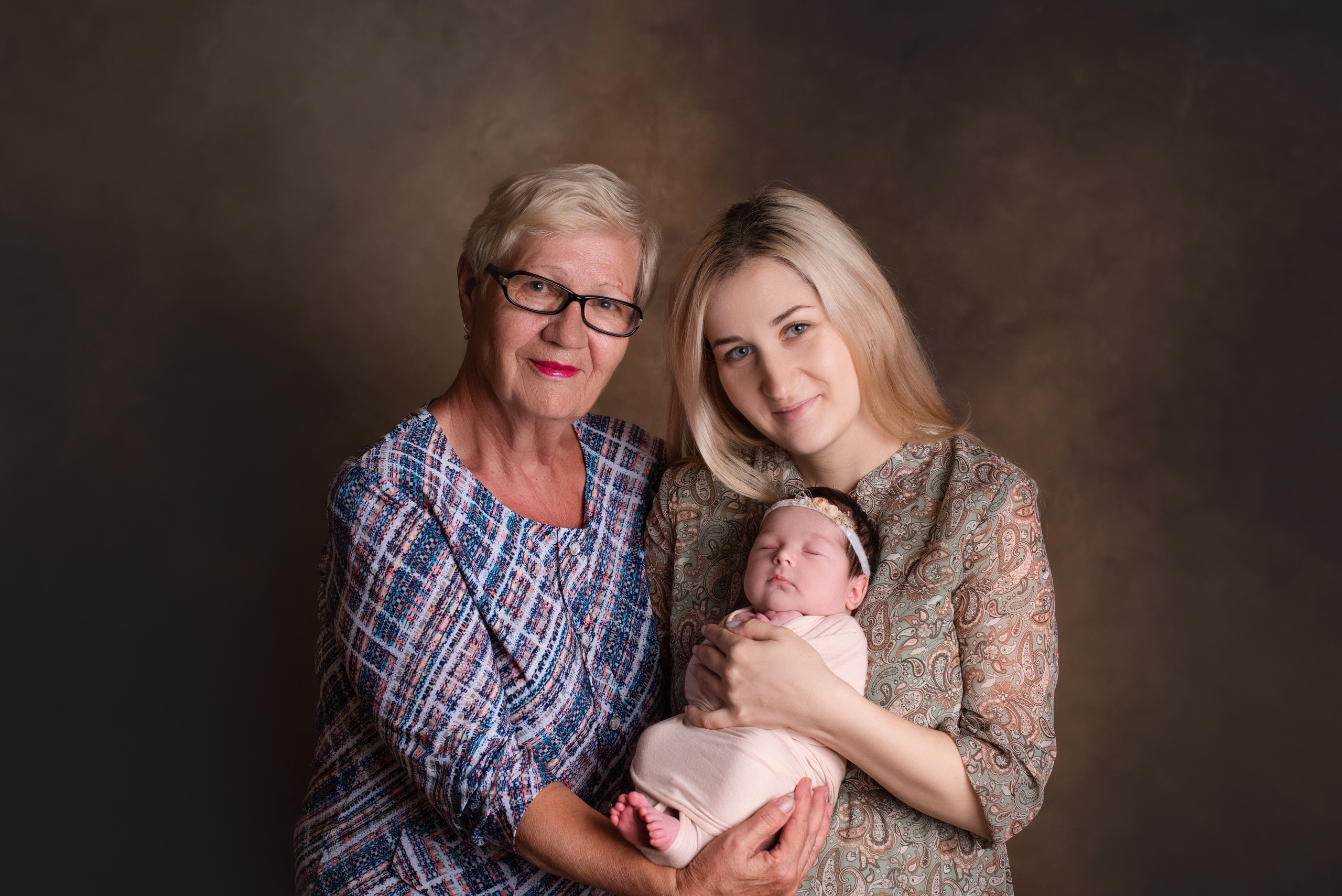 Новорожденные. Фотограф Новорожденных во Владивостоке Ольга Галаницкая