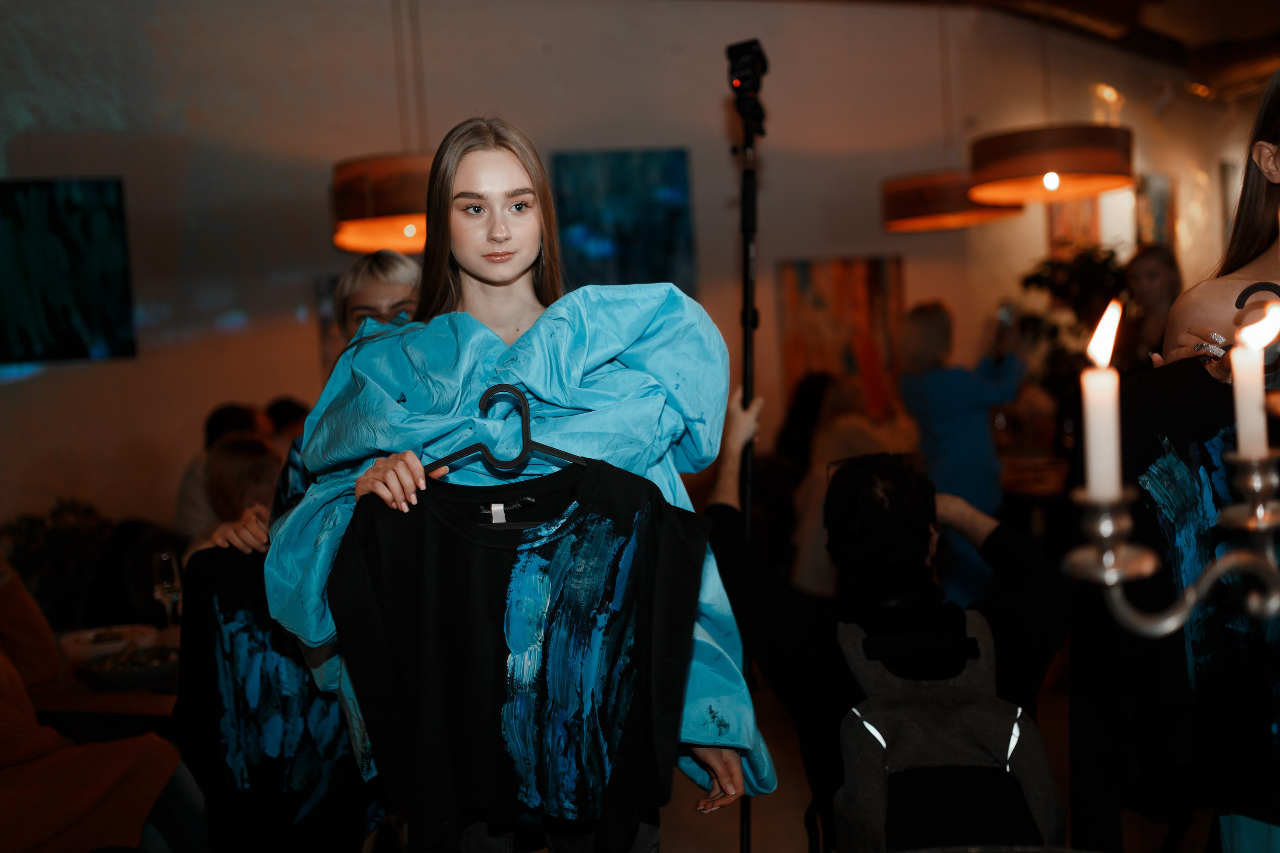 Модный показ в Пицца-Бар. Портретный фотограф в Симферополе Екатерина Аляпина