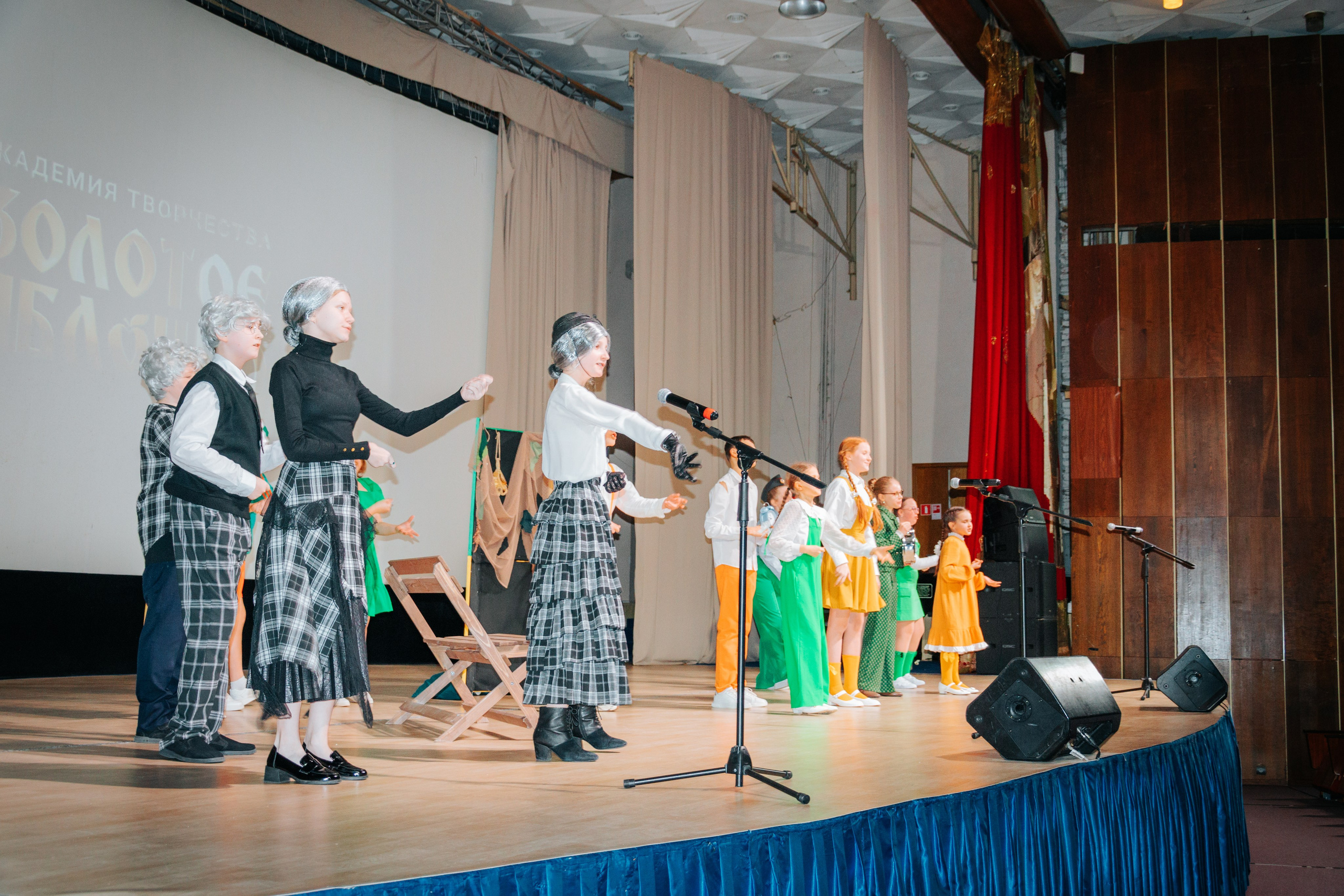 16 марта, г. Суздаль. Золотое яблочко