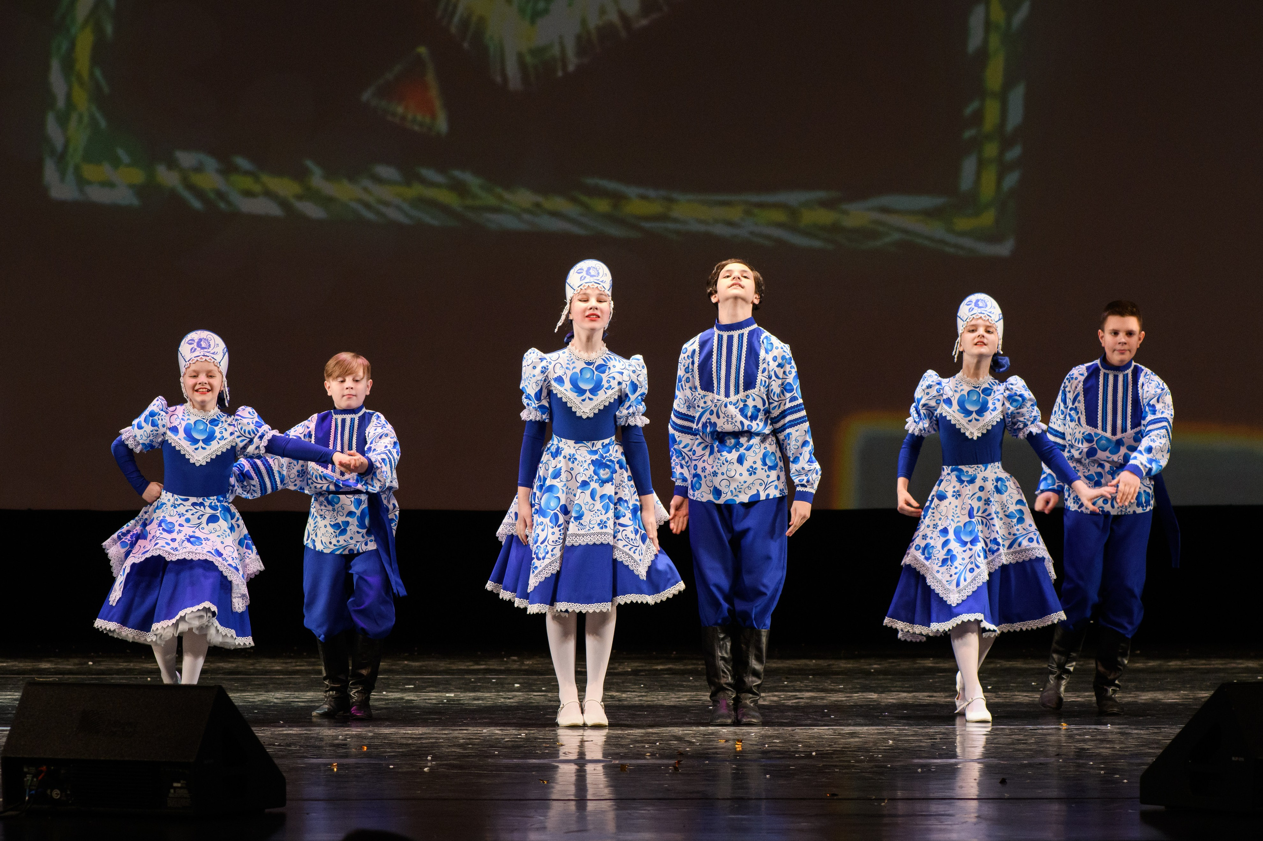 23 апреля, часть 2, БКЗ Октябрьский, г. Санкт-Петербург. Золотое яблочко