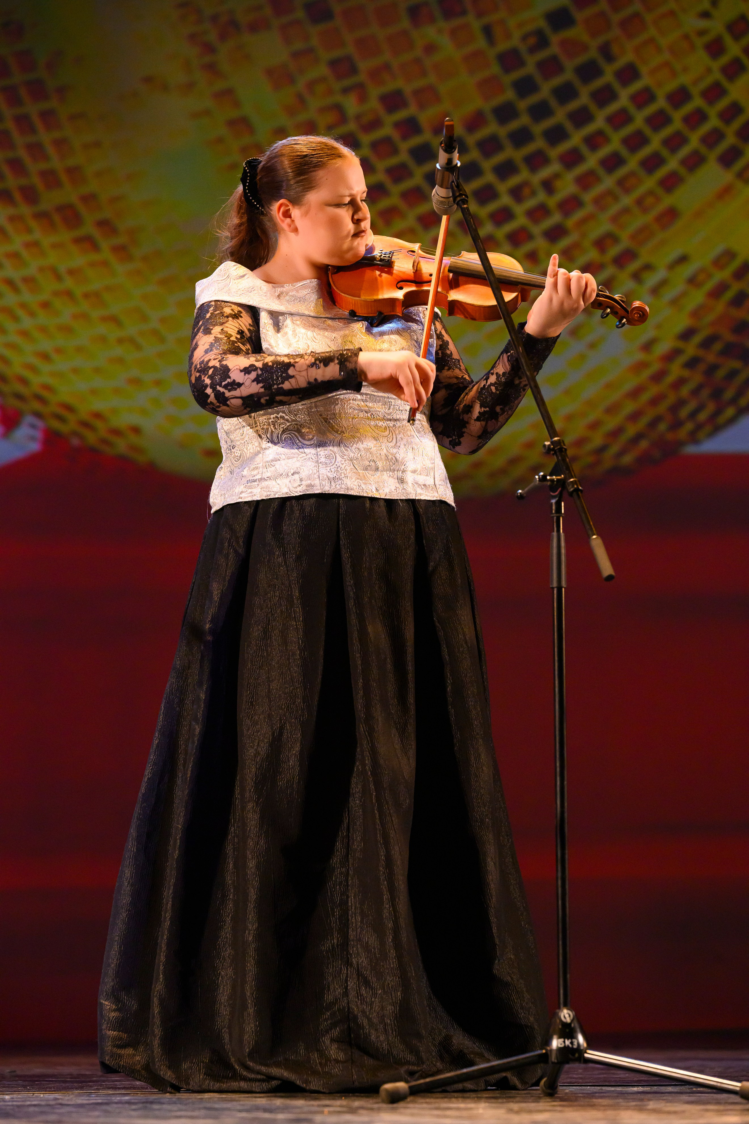 23 апреля, часть 1, БКЗ Октябрьский, г. Санкт-Петербург. Золотое яблочко