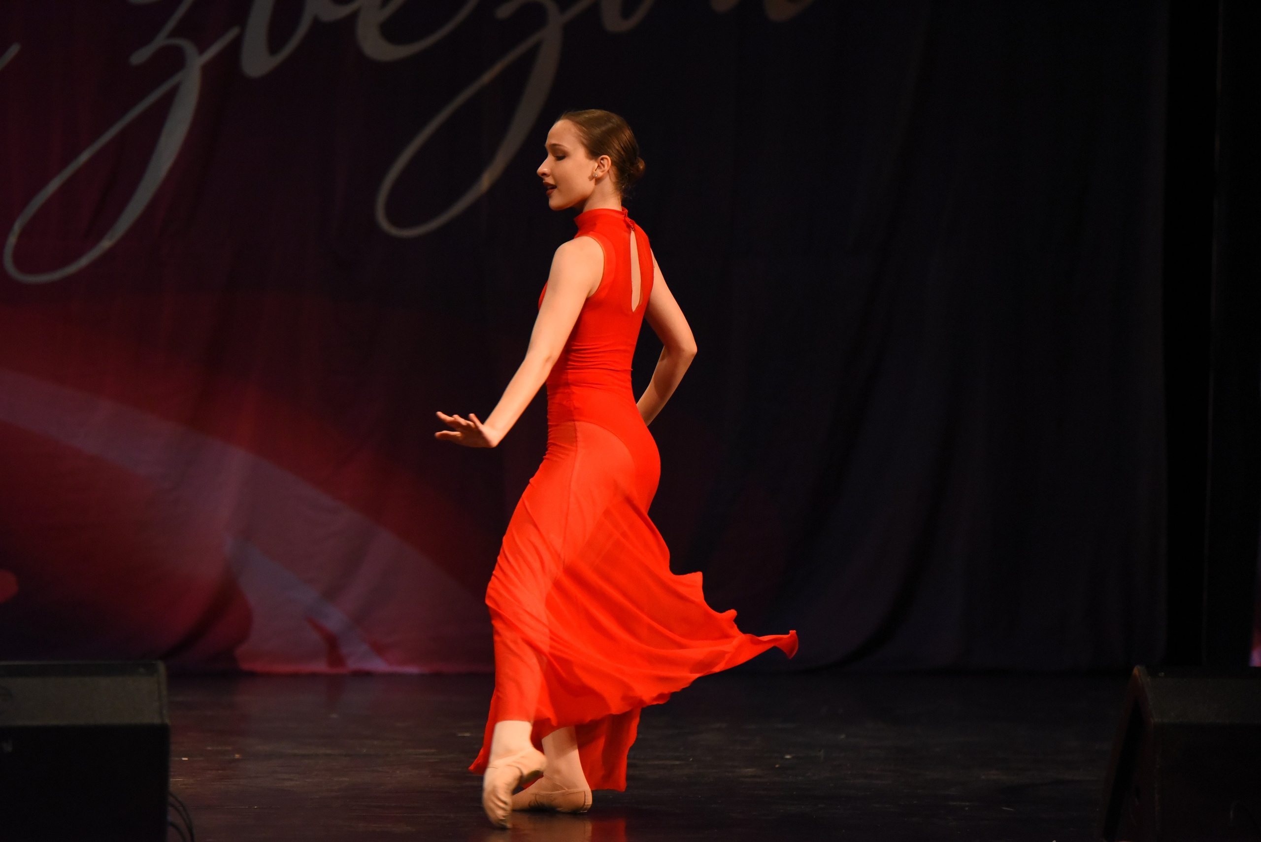 13 декабря, г. Калининград. Золотое яблочко