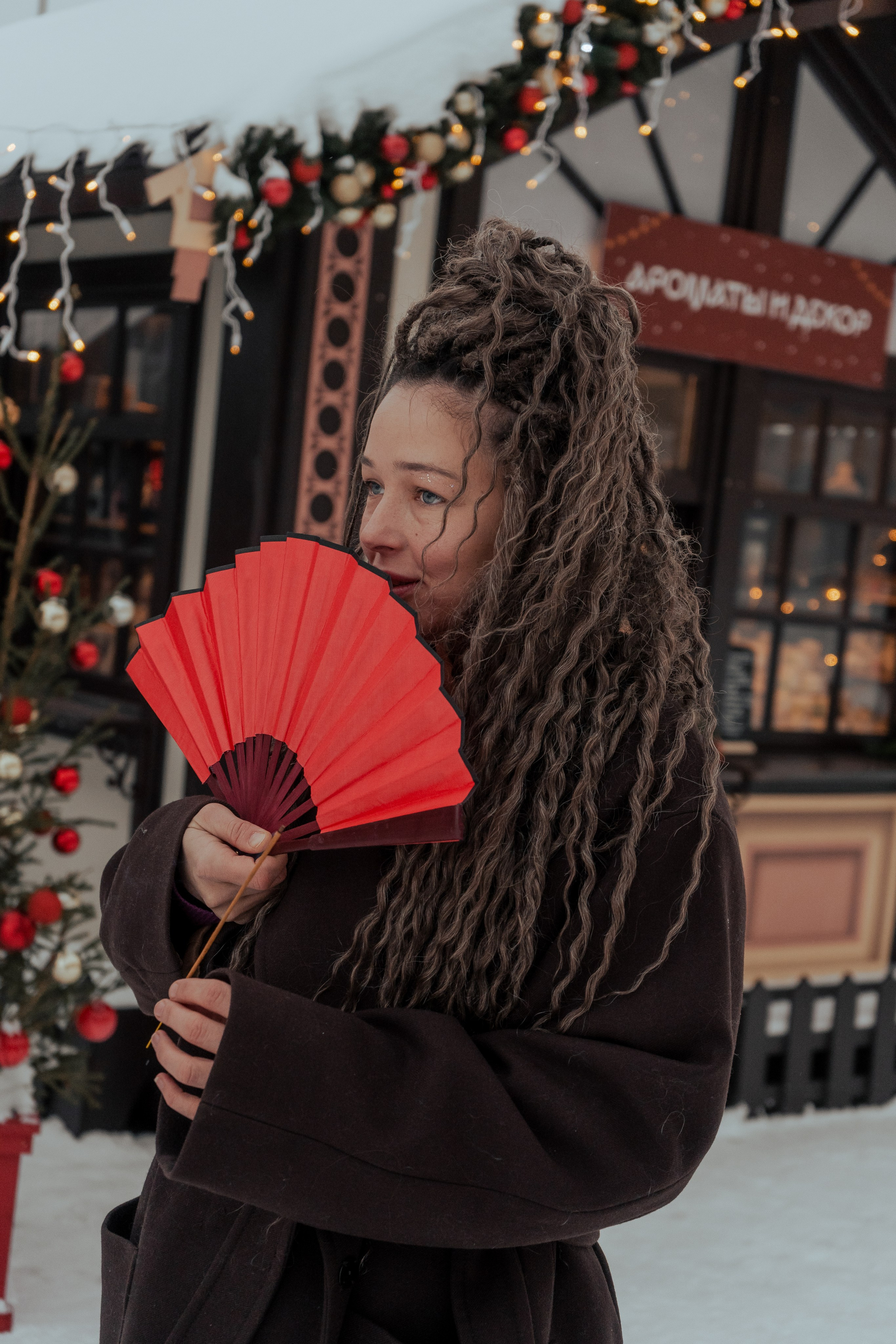 Анна Логишева. КВЭЛ — Кто Все Эти Люди