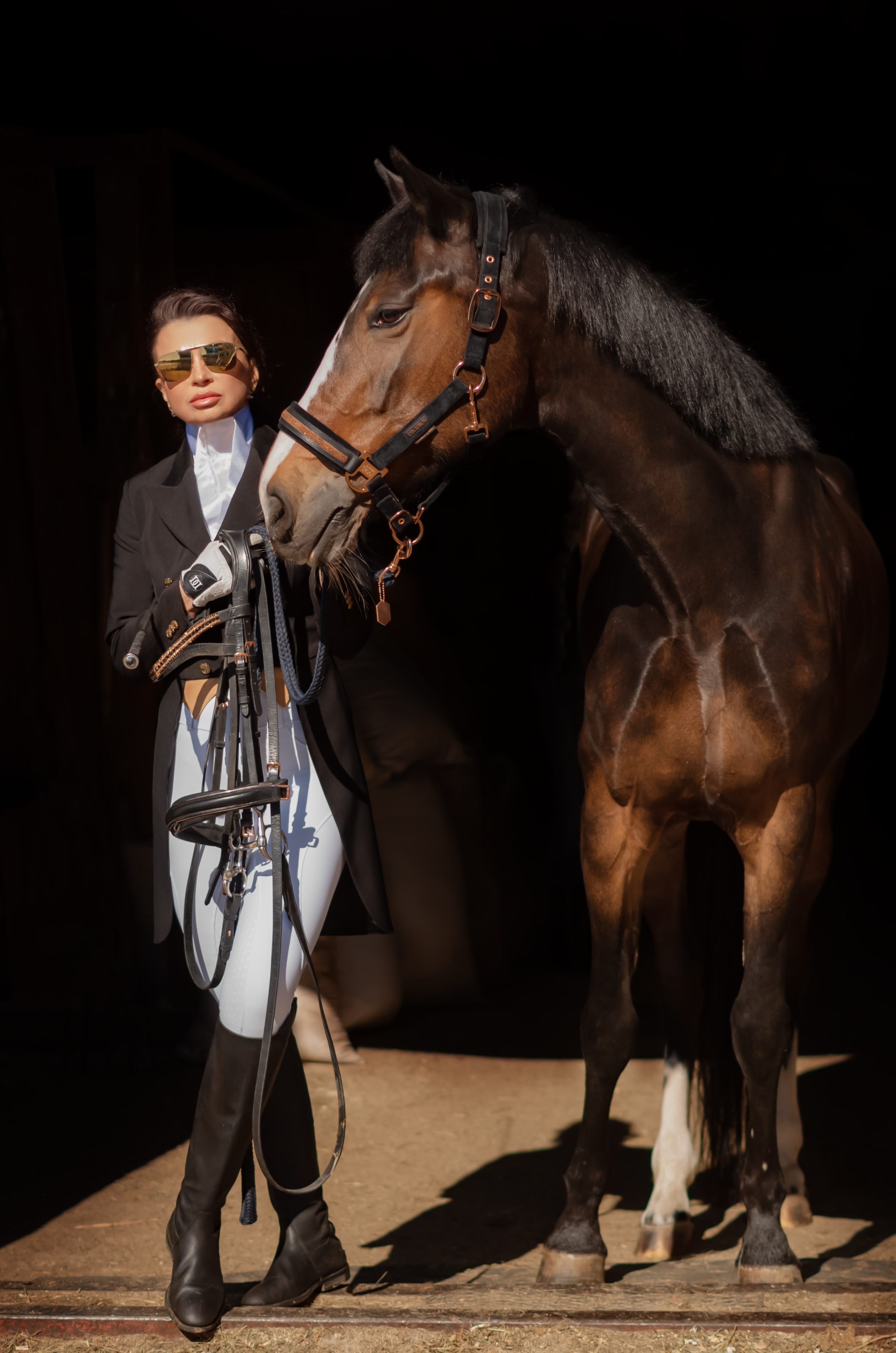 Super Sexy Sport. Фотограф Марина Доглядная Челябинск фотосессии с лошадьми, мотоциклами