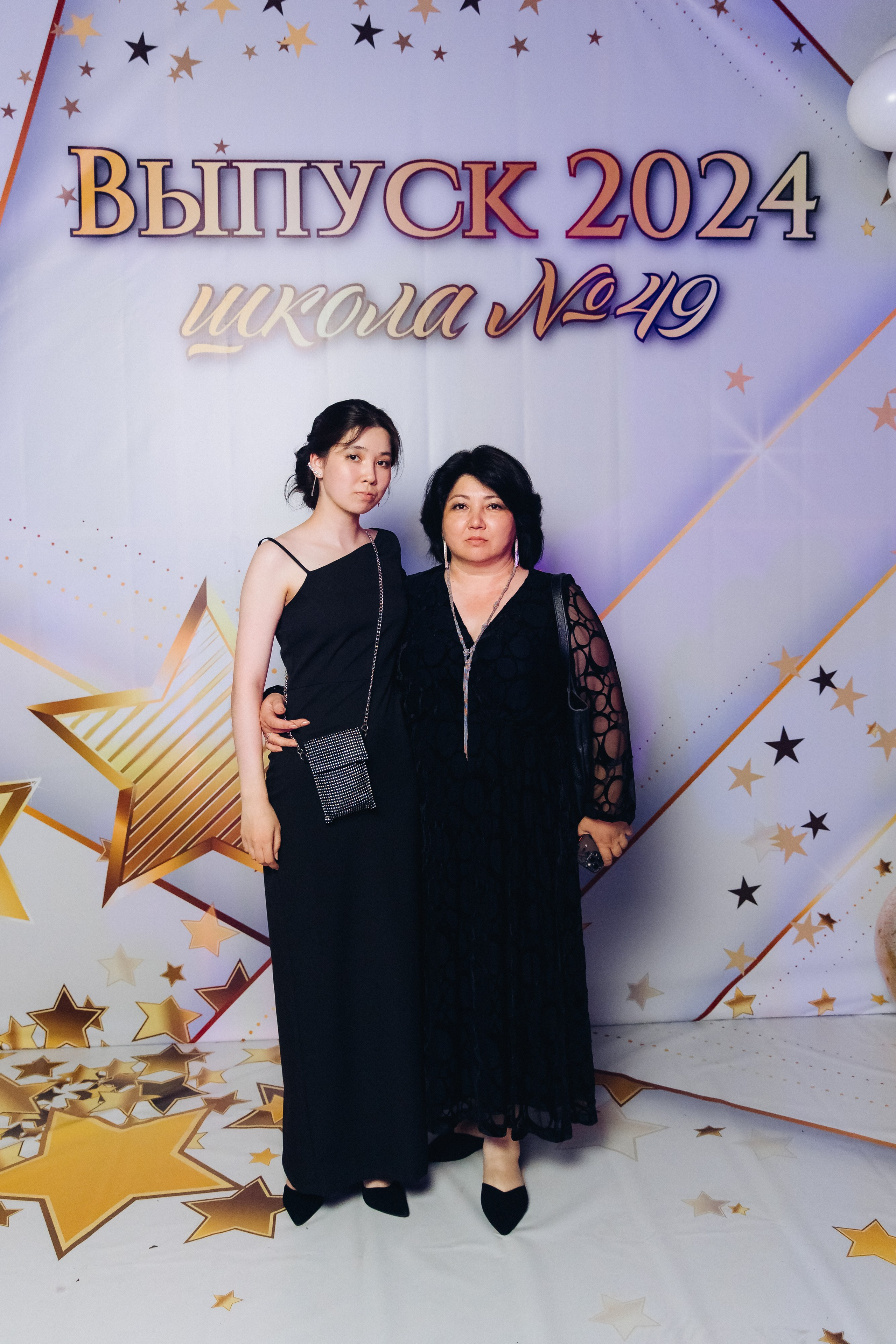 Выпускной вечер. 49 школа. Баран на корове. Свадебный и семейный фотограф в Улан-Удэ