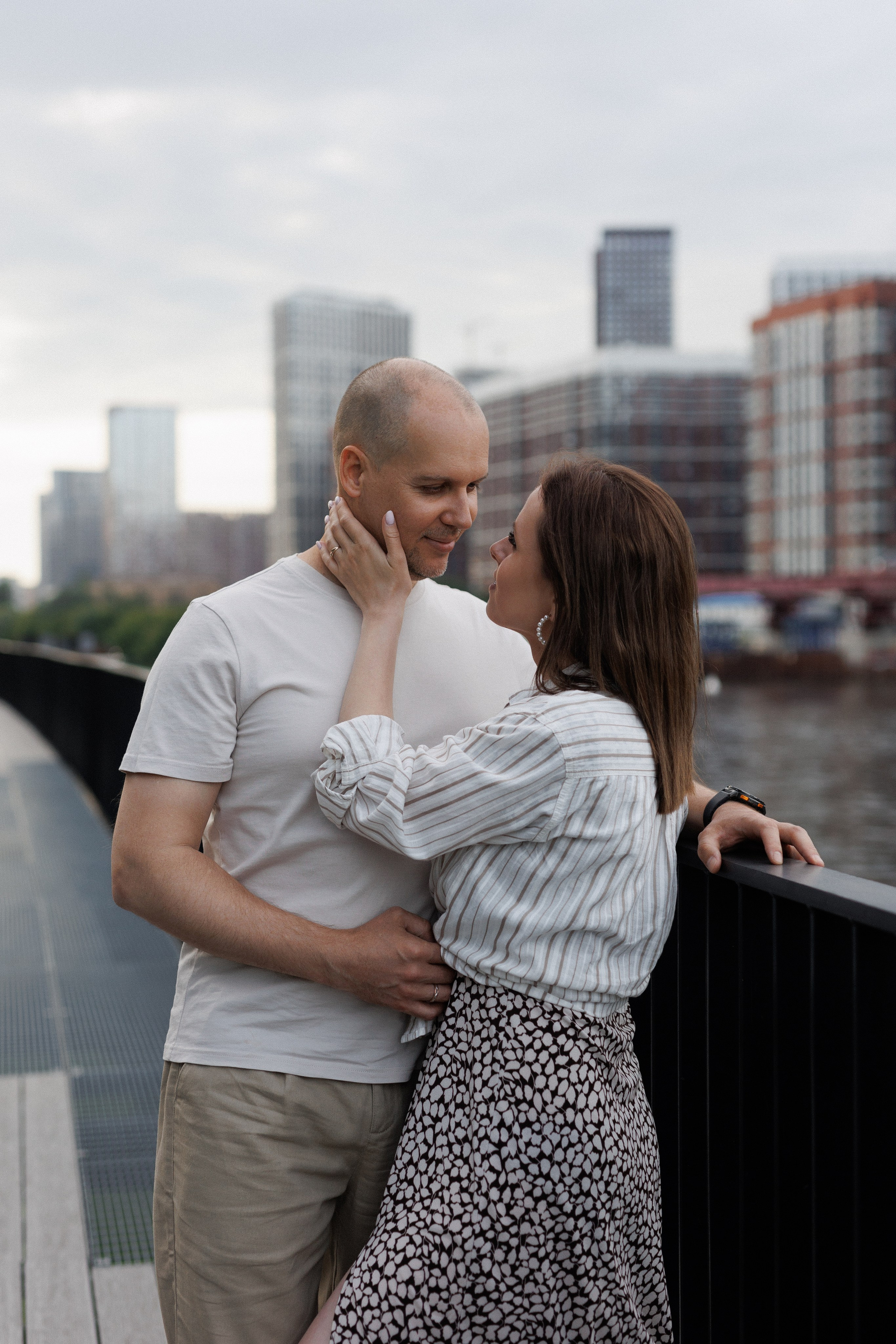Катерина и Денис. Набережная. Семейный и свадебный фотограф в Москве Черкасова Анна