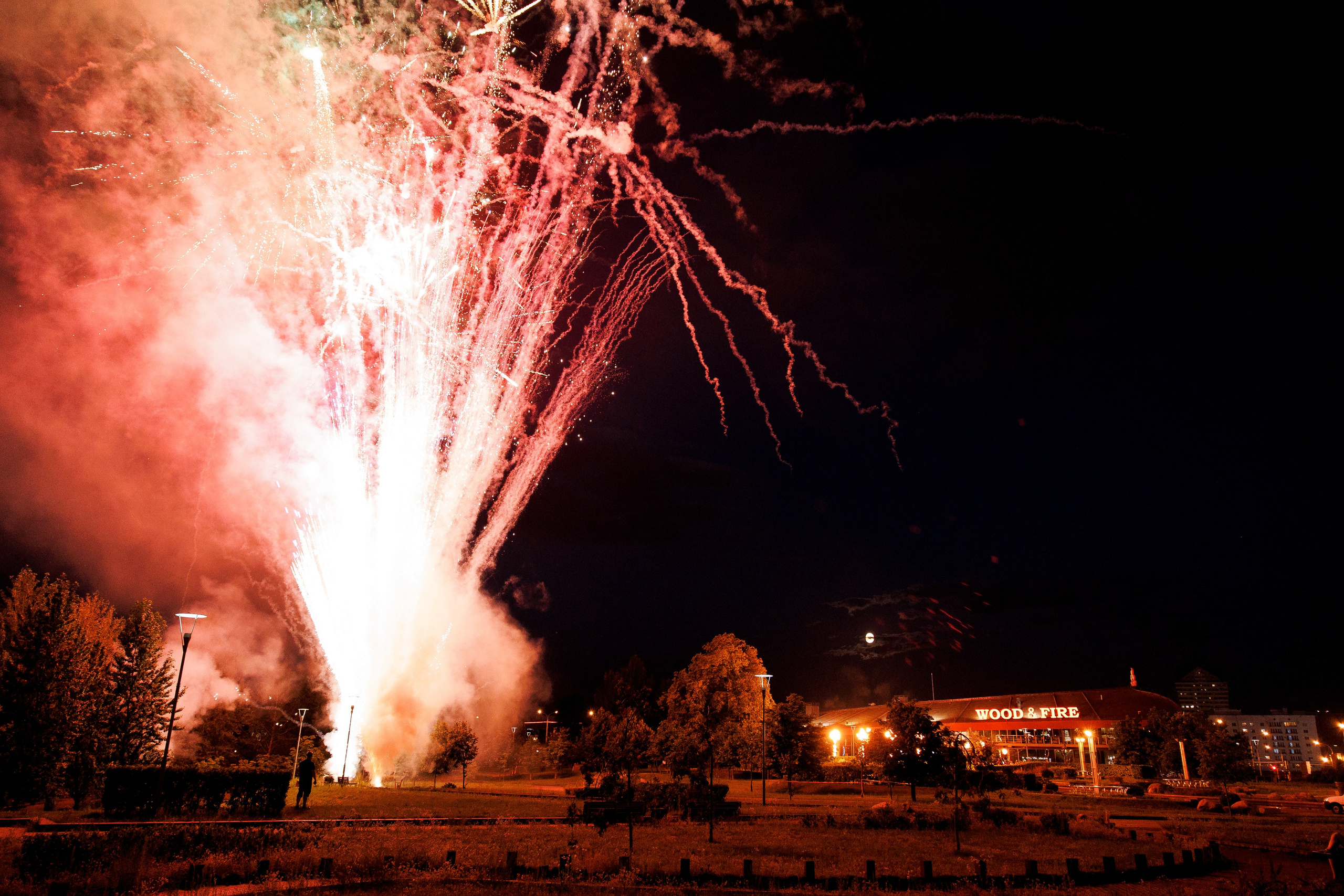 10 Years of Wooden Fire Restaurant. Свадебный фотограф Каледич Тимофей
