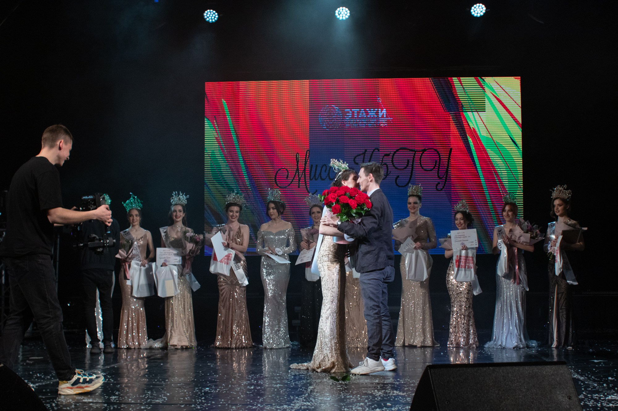 Конкурс красоты Мисс КубГУ 2021. Репортажный, промышленный и маркетплейс-фотограф Дмитрий Чернат