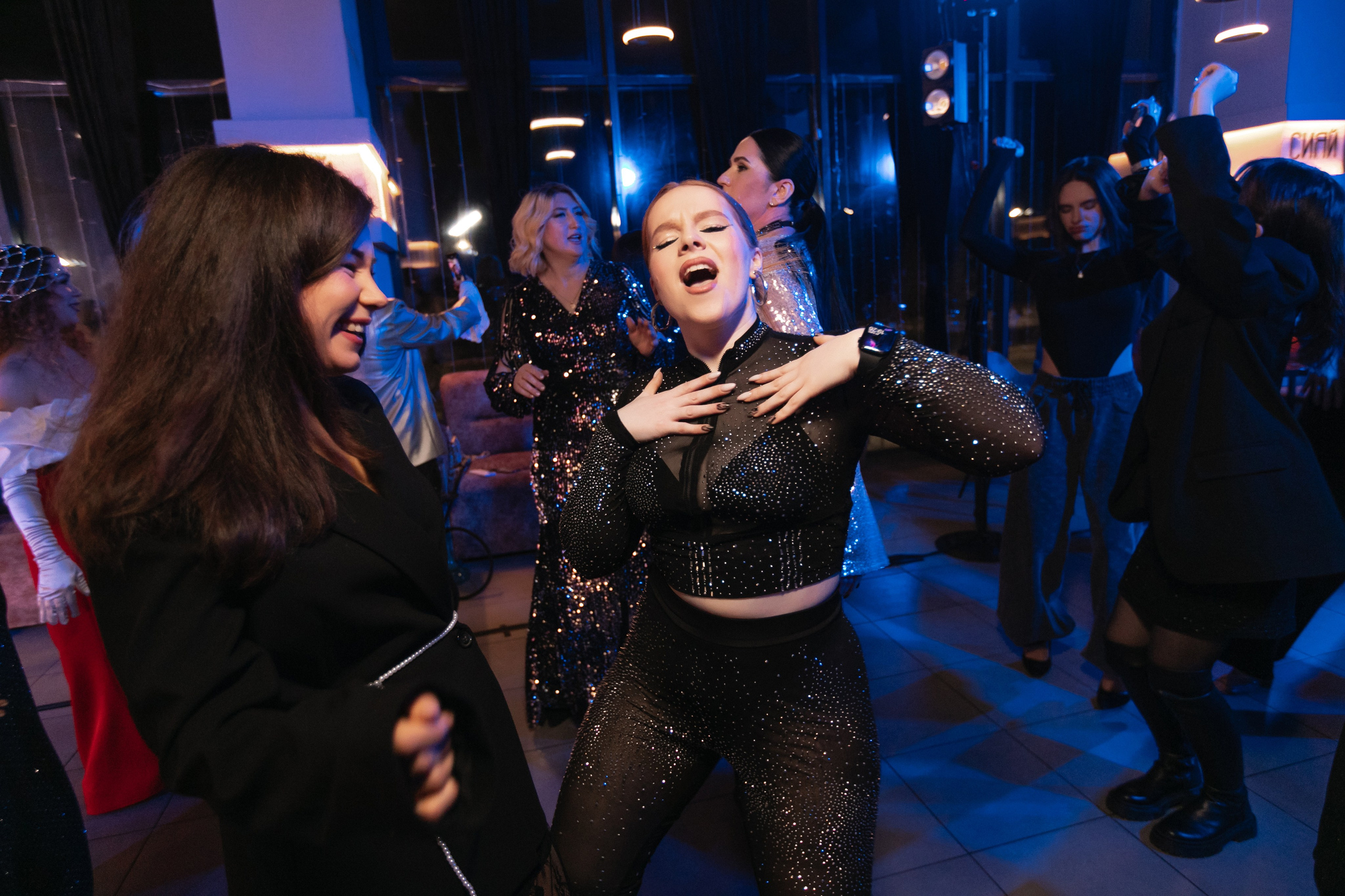 For you. Показ. Роман Урумбаев фотограф Нижневартовск