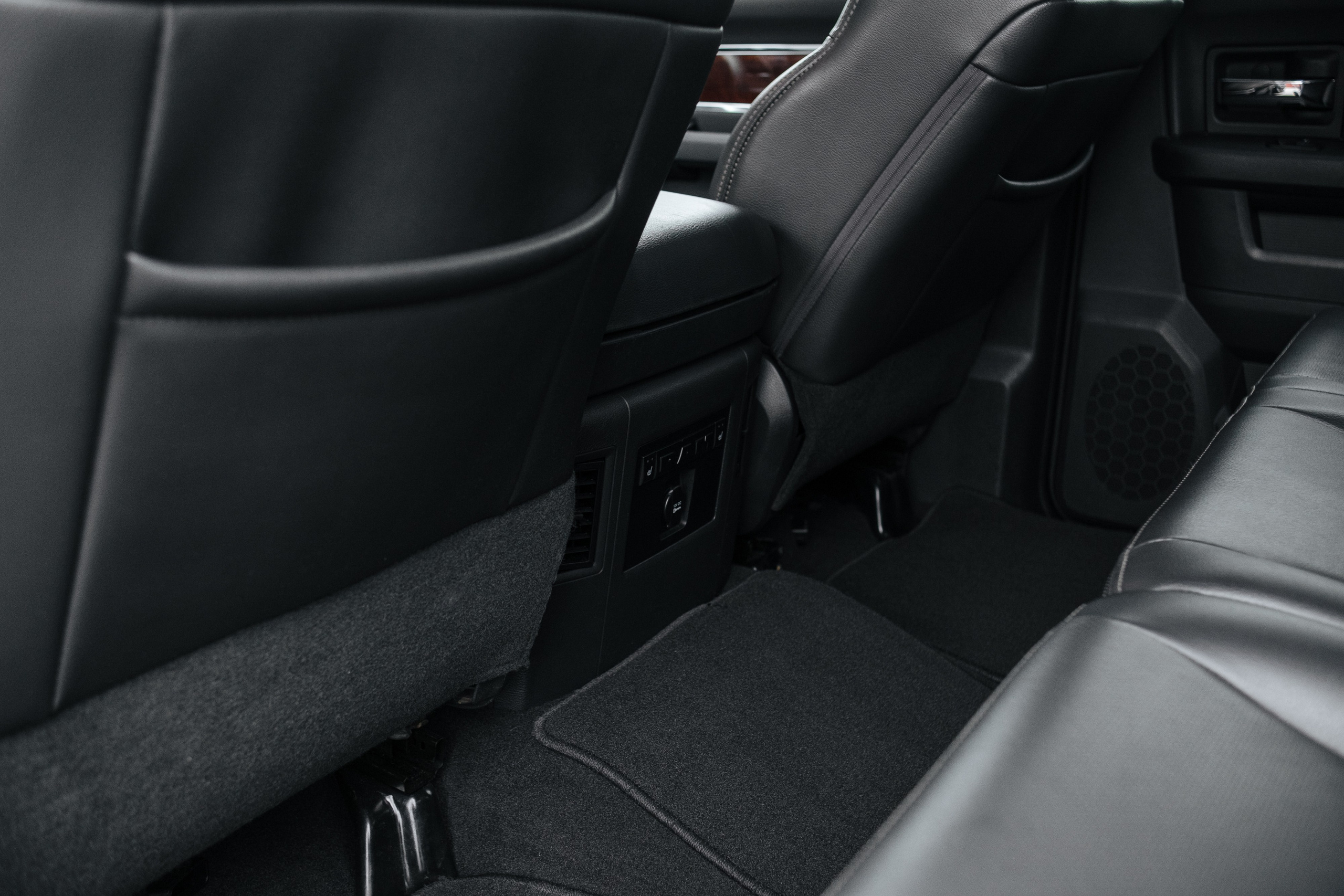 DODGE RAM. Фуд и предметный фотограф Виталий Морозов г. Москва