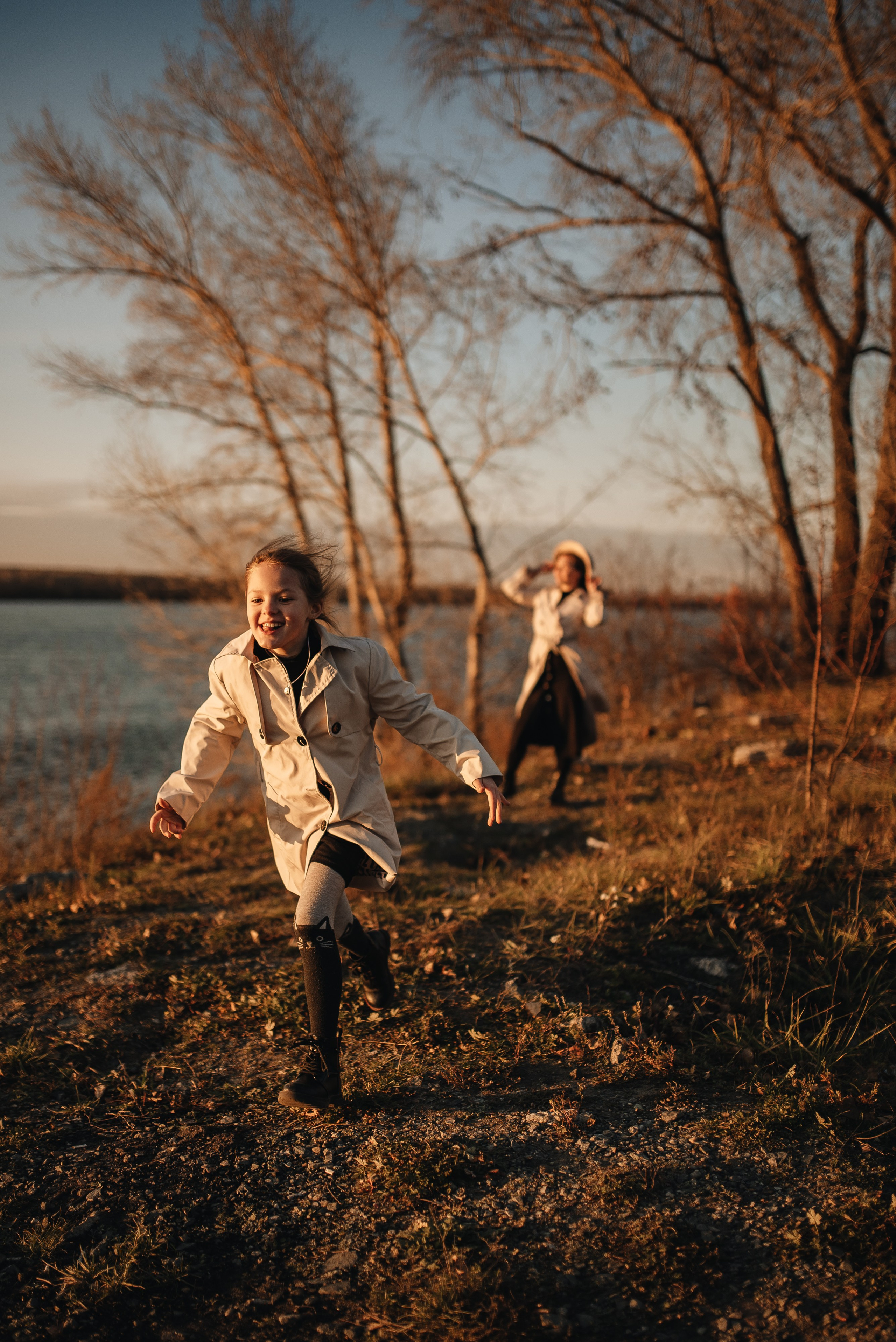 Катя и Варя (маяк). Семейная фотосессия в Новосибирске от фотографа Ольги Коваль