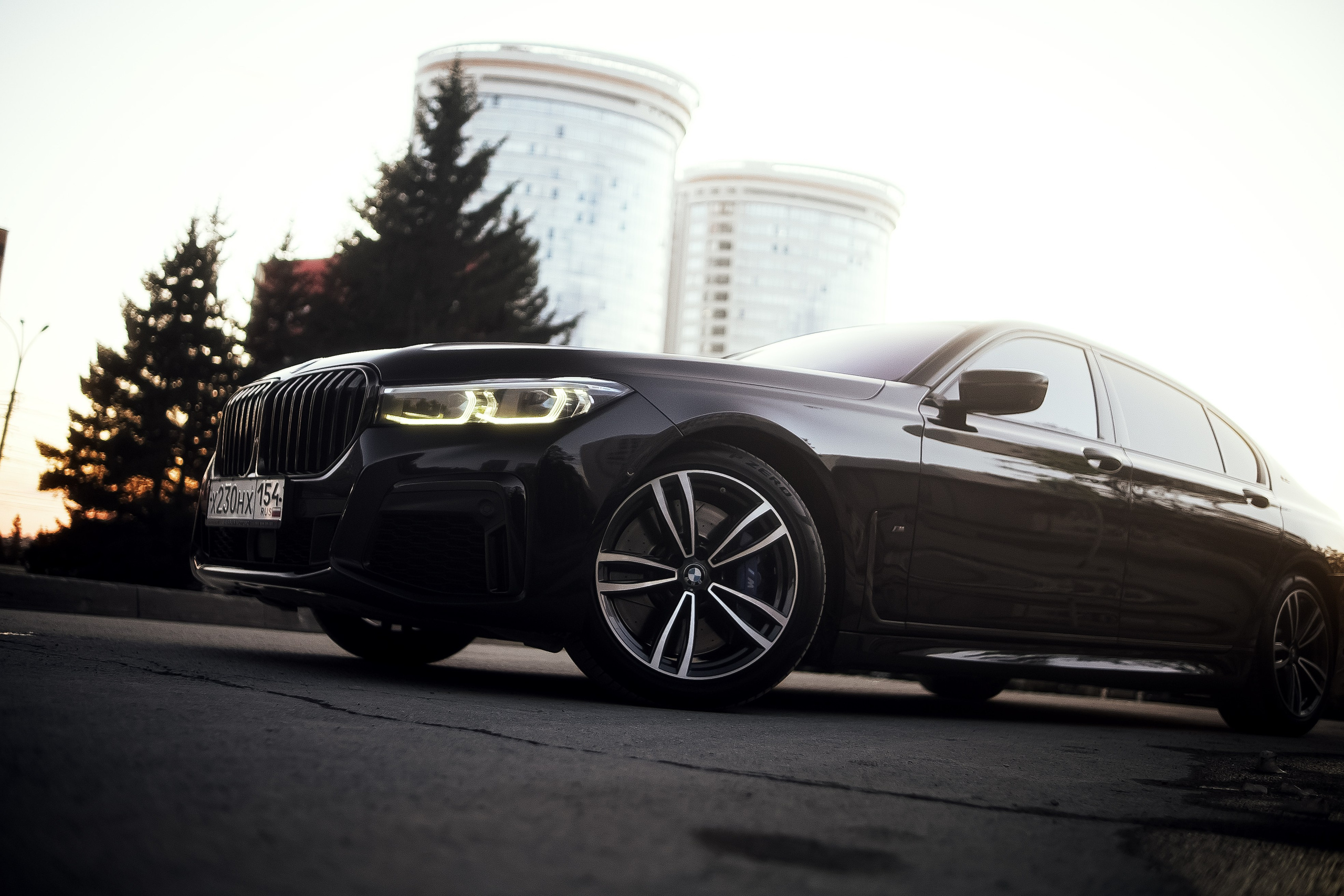 BMW 760Li. Фотограф в Новосибирске Владислав Унтерберг