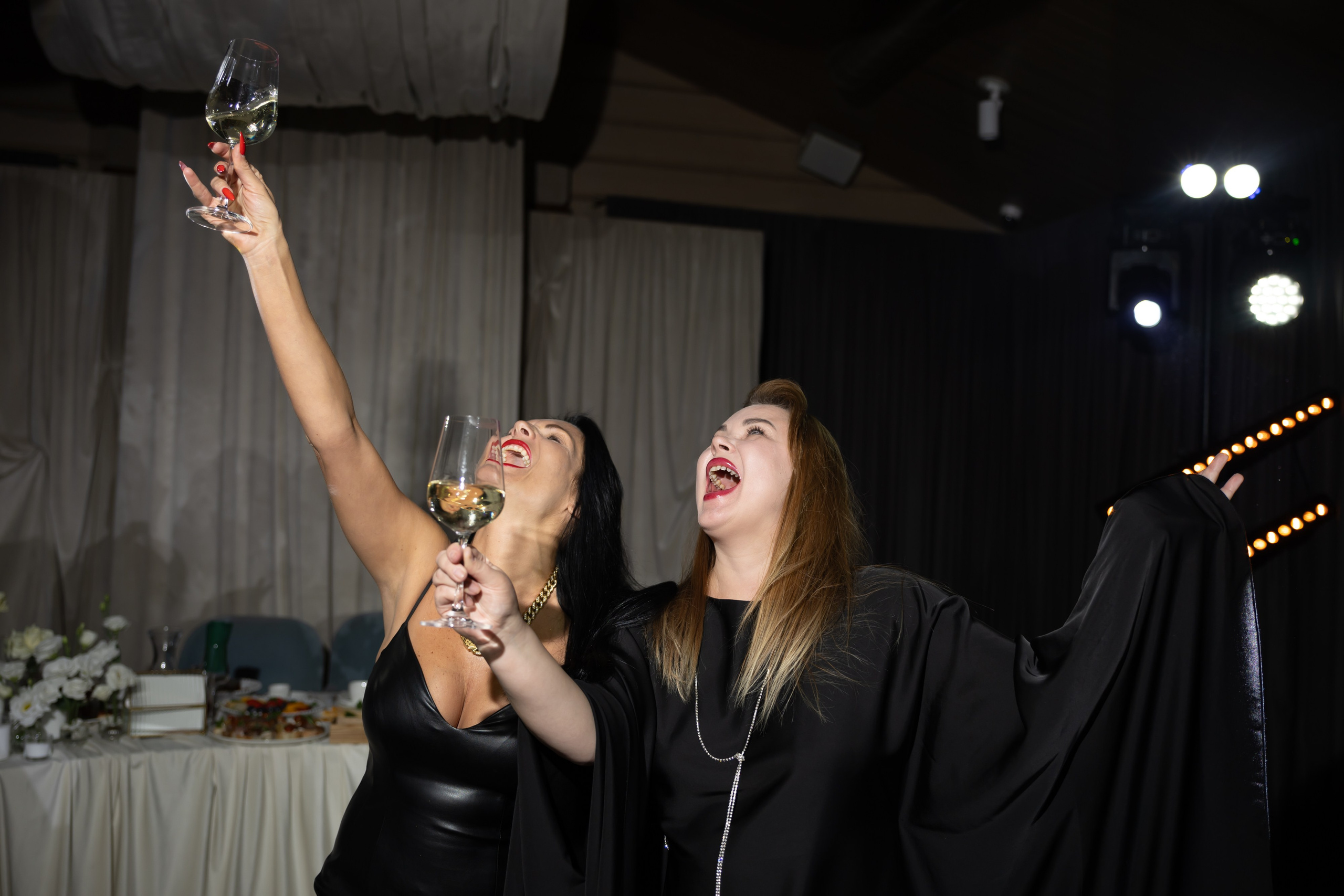 Leonid & Olga. Фотограф свадебный, репортажный, индивидуальный, фото для маркетплейсов, брендов, автосалонов