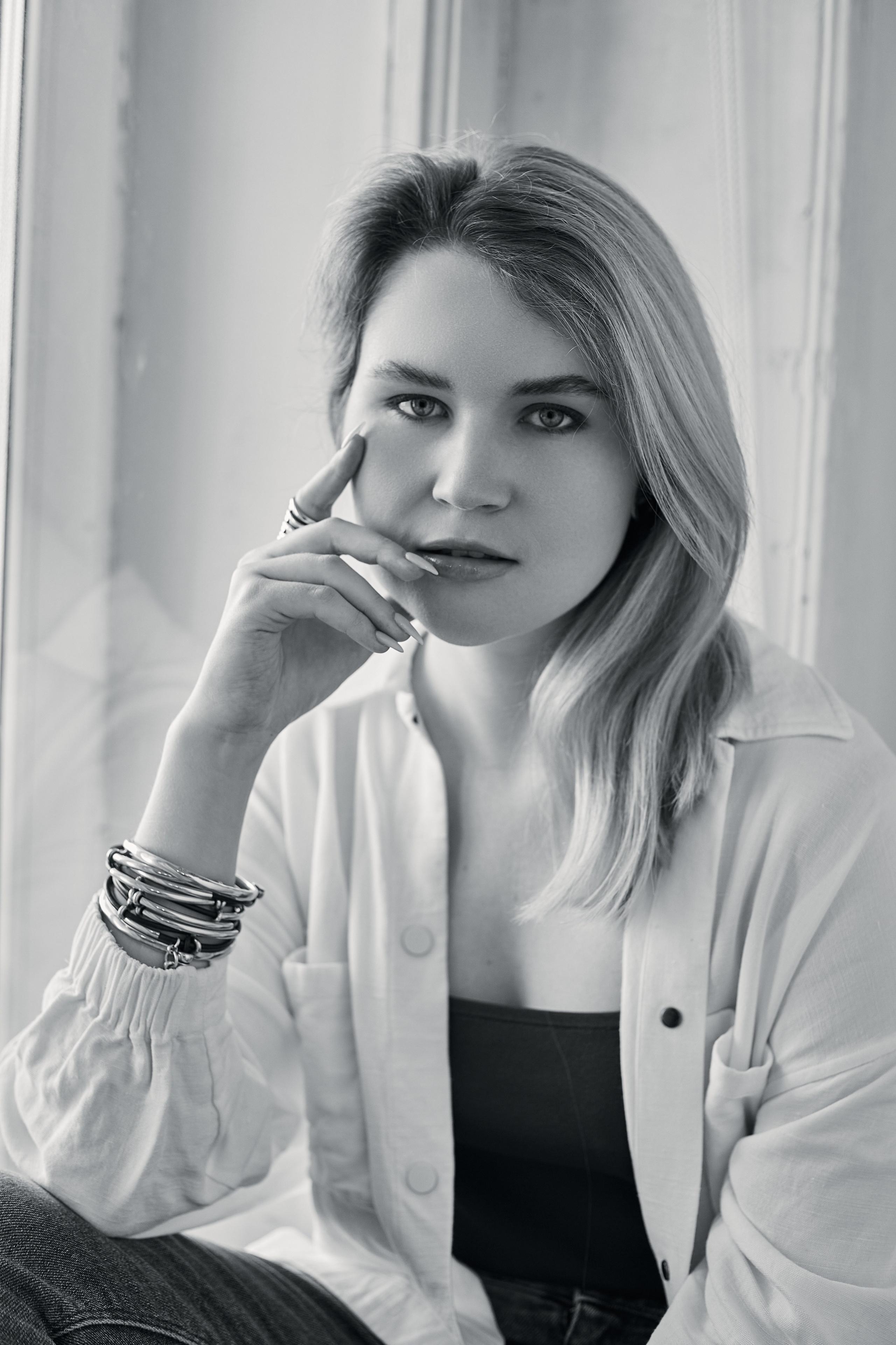 Студийная черно-белая фотосессия. Портретный фотограф Санкт-Петербург
