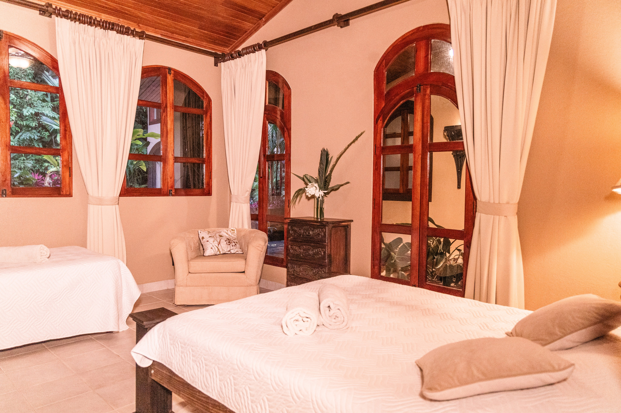 Real estate property for rent in Costa Rica. Family, portrait, content photo in Costa Rica Evgeniya Besprozvannykh