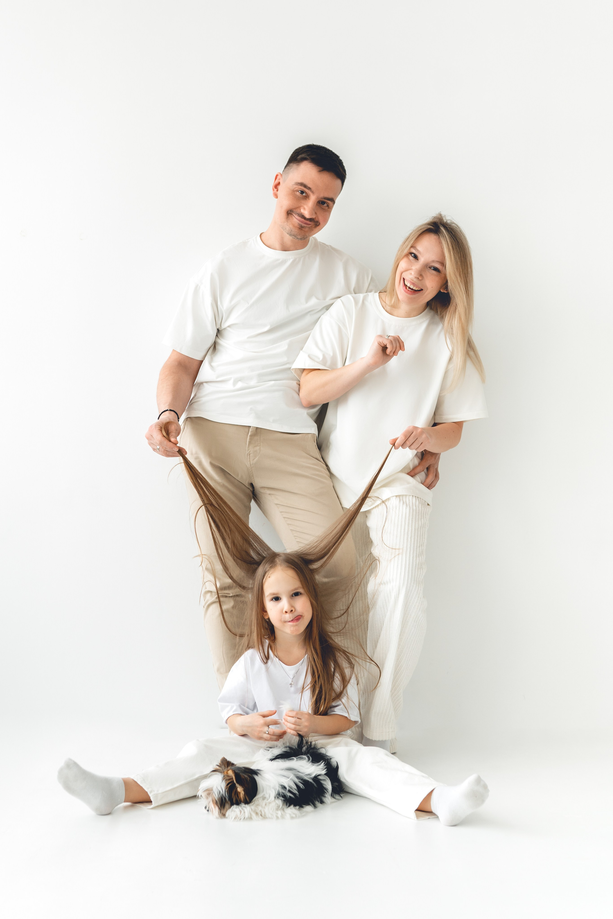 Яна. Главная