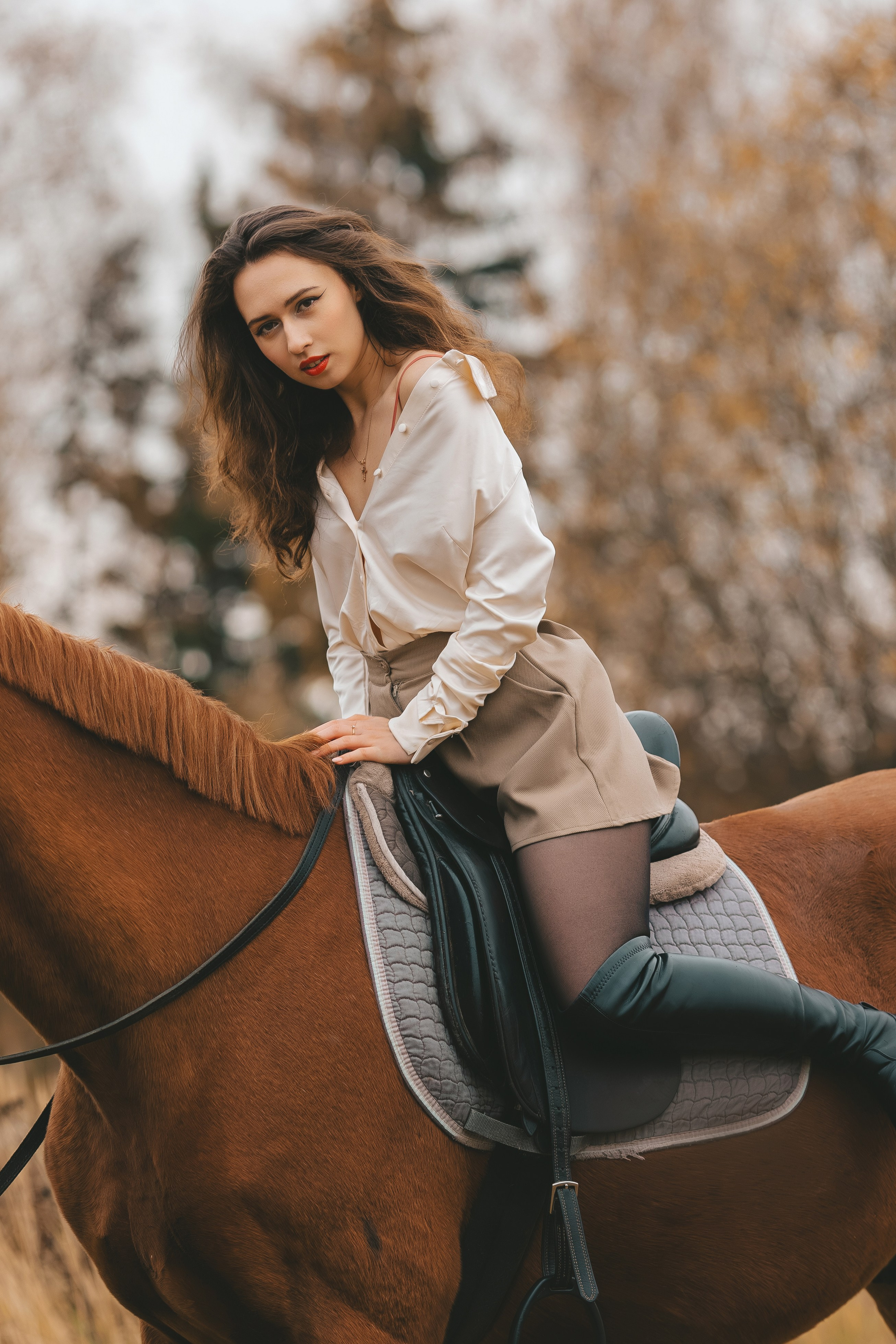 Женский портрет с лошадью. Семейный и женский фотограф в Москве Надежда Воробьева