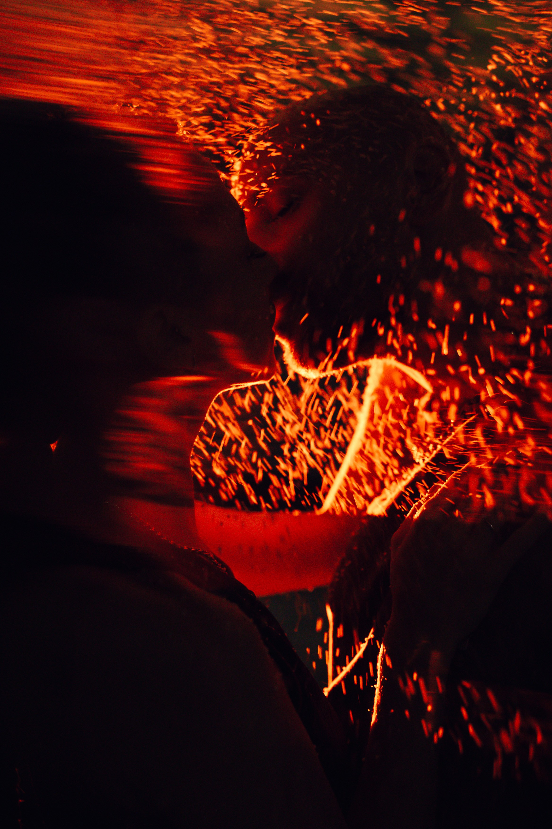 Город для двоих. Портретный фотограф Лакшин Денис. Истории через фотографию