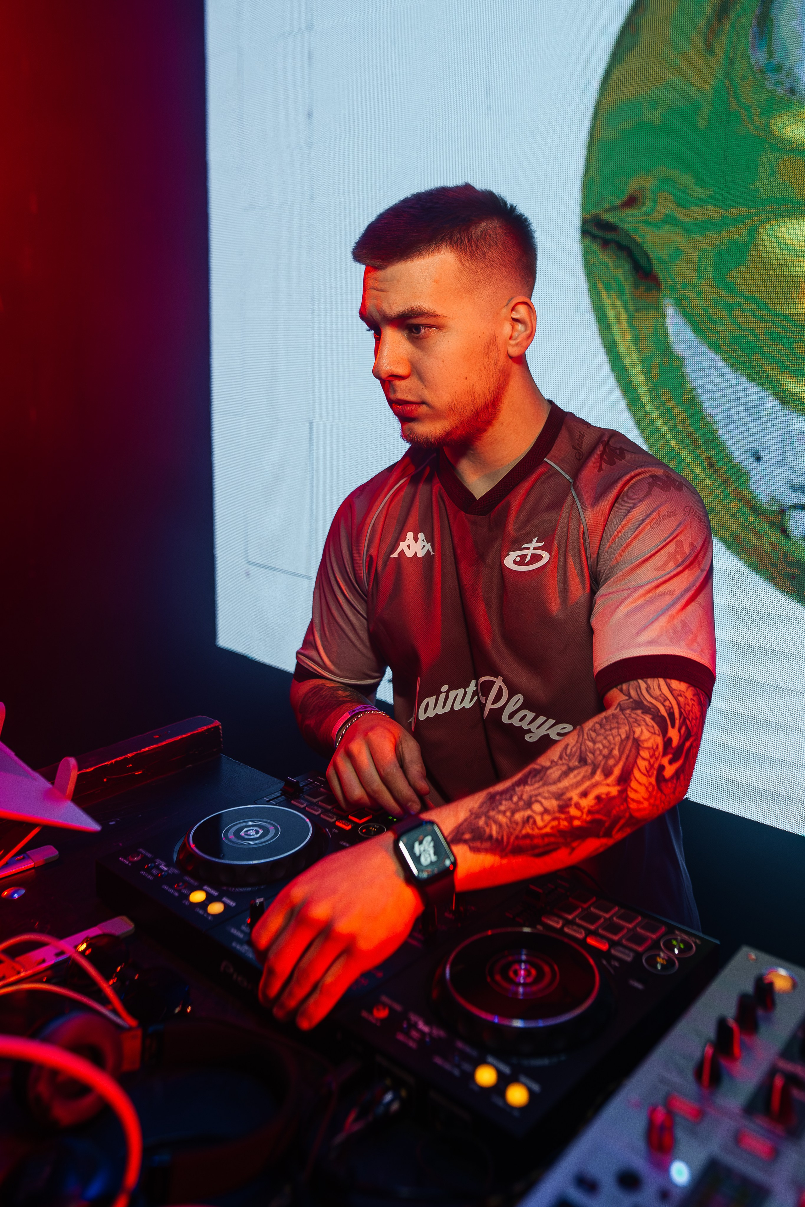 Хрися и Hotzzen. Factory 3. 18.04.2025. Главная