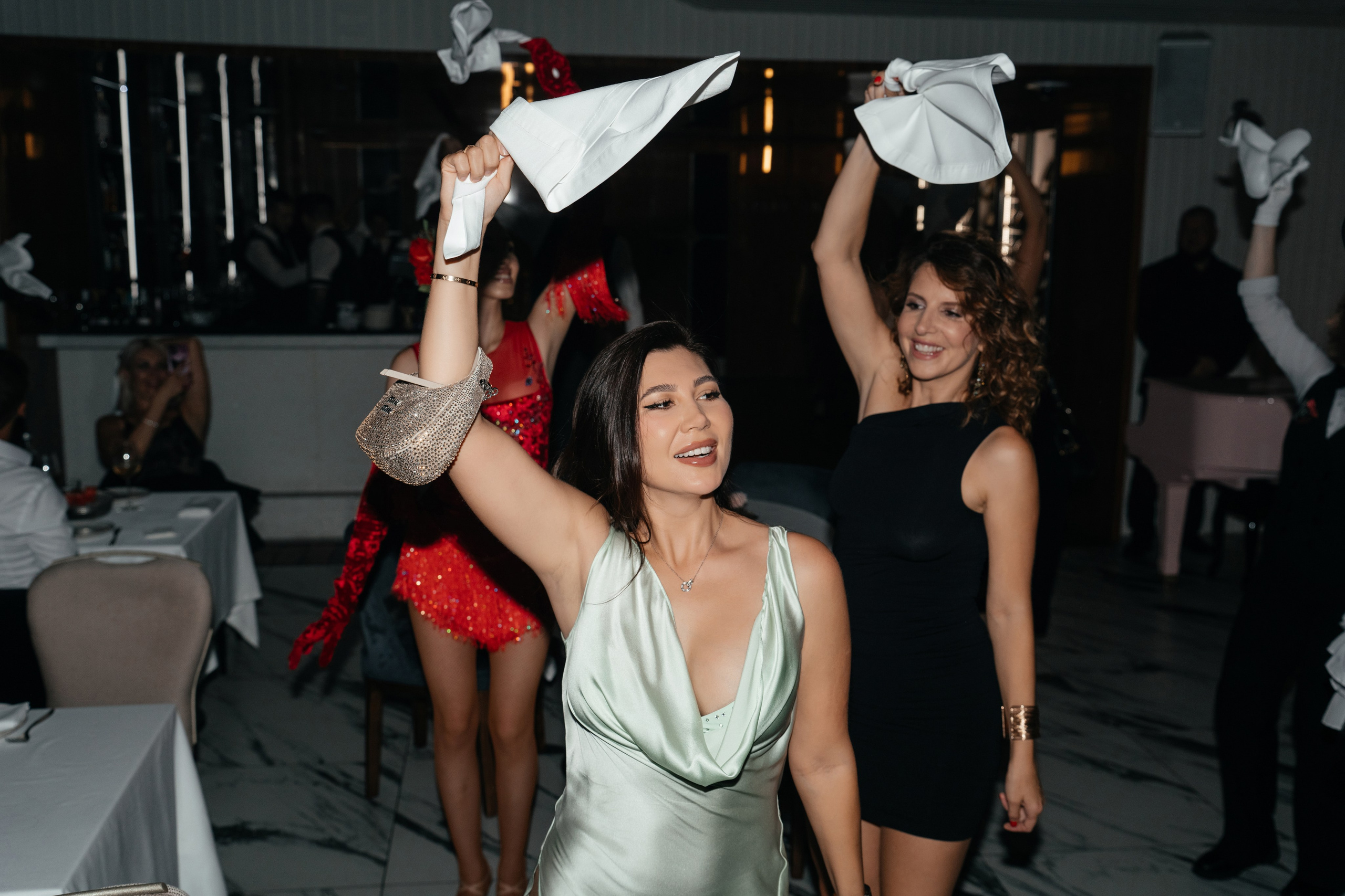 9 августа (пятница). BENUAR Restaurant