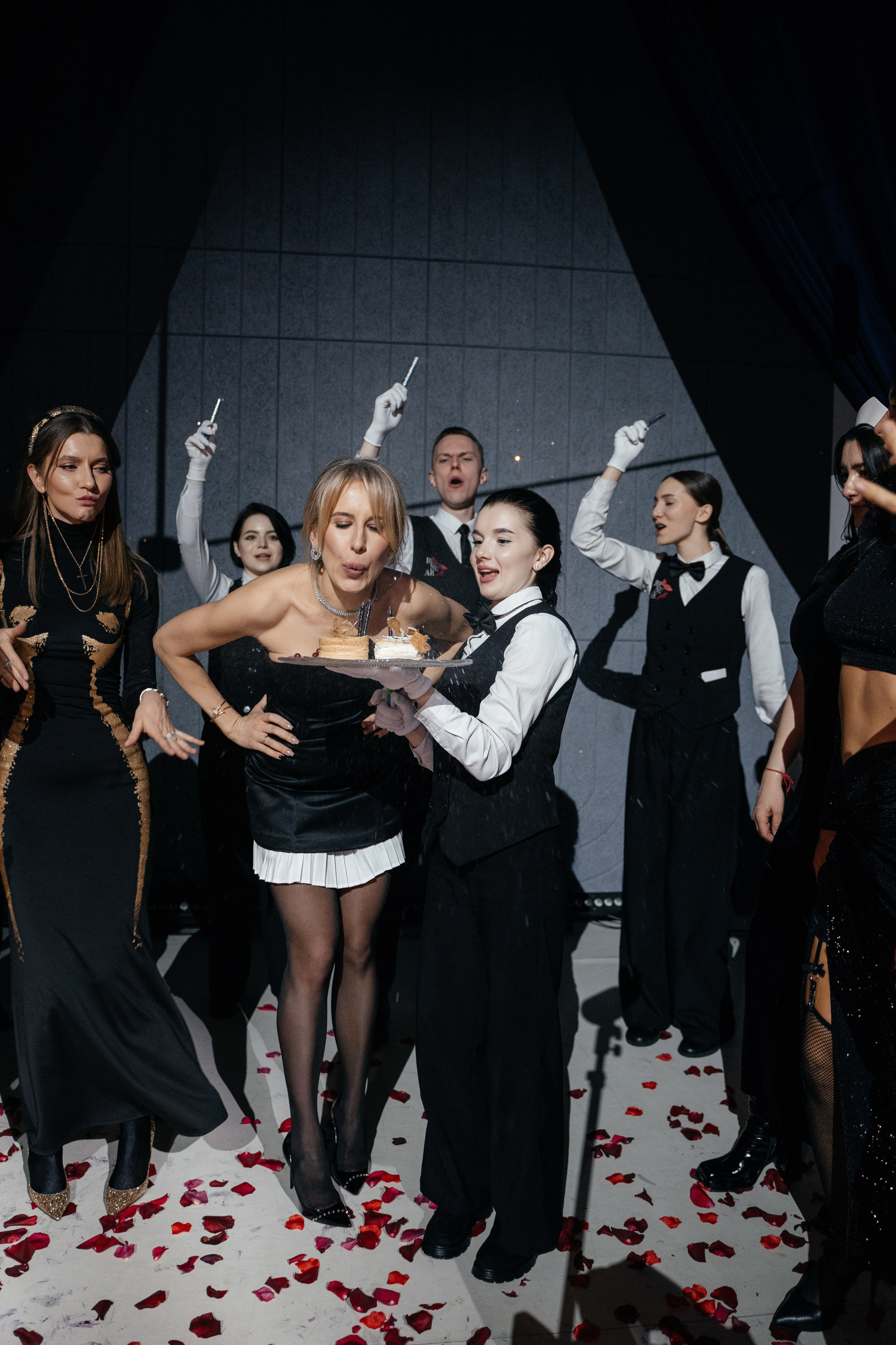 1 марта (пятница). BENUAR Restaurant