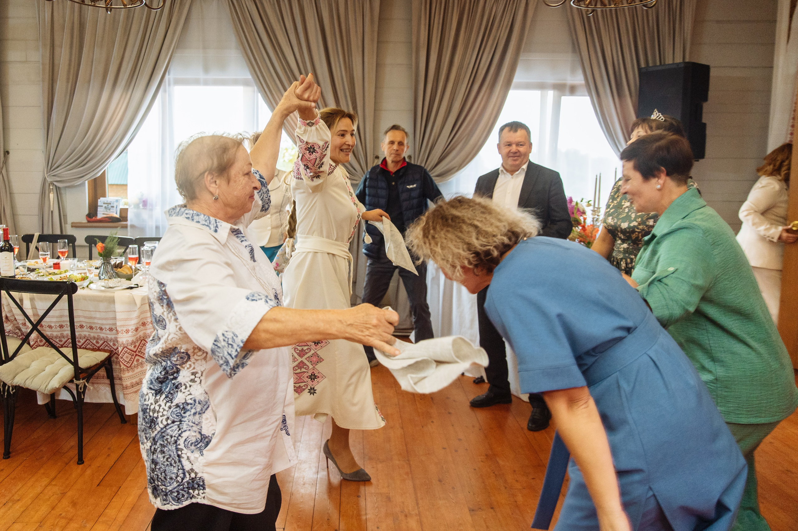 «Иван Васильевич меняет профессию» Юбилей. Свадебный и семейный фотограф в Улан-Удэ