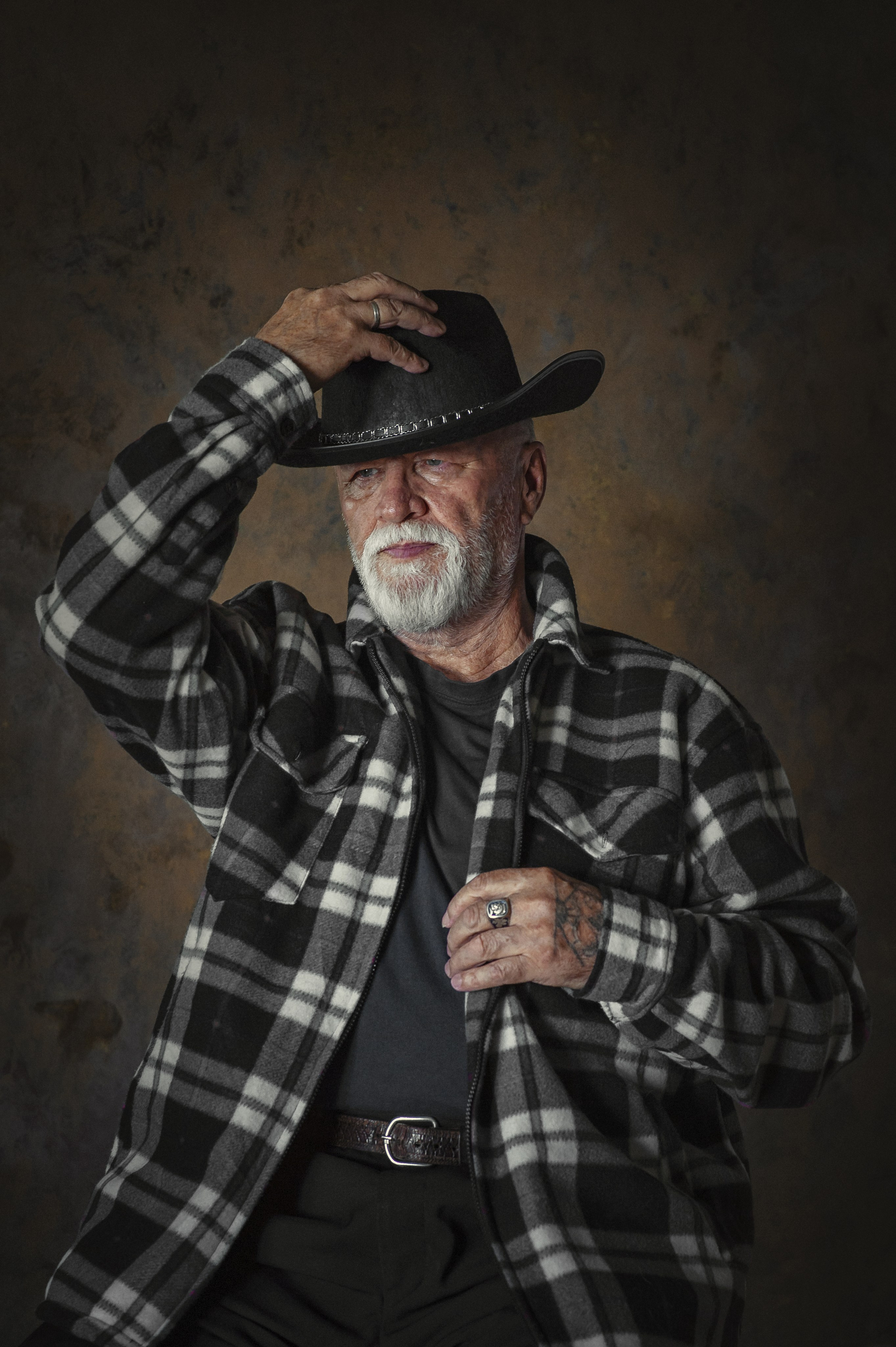 Мужской портрет, фотосессия для мужчины в Ижевске. Детский, семейный фотограф в Ижевске и Москве Аксинья Лысенкова ADEN