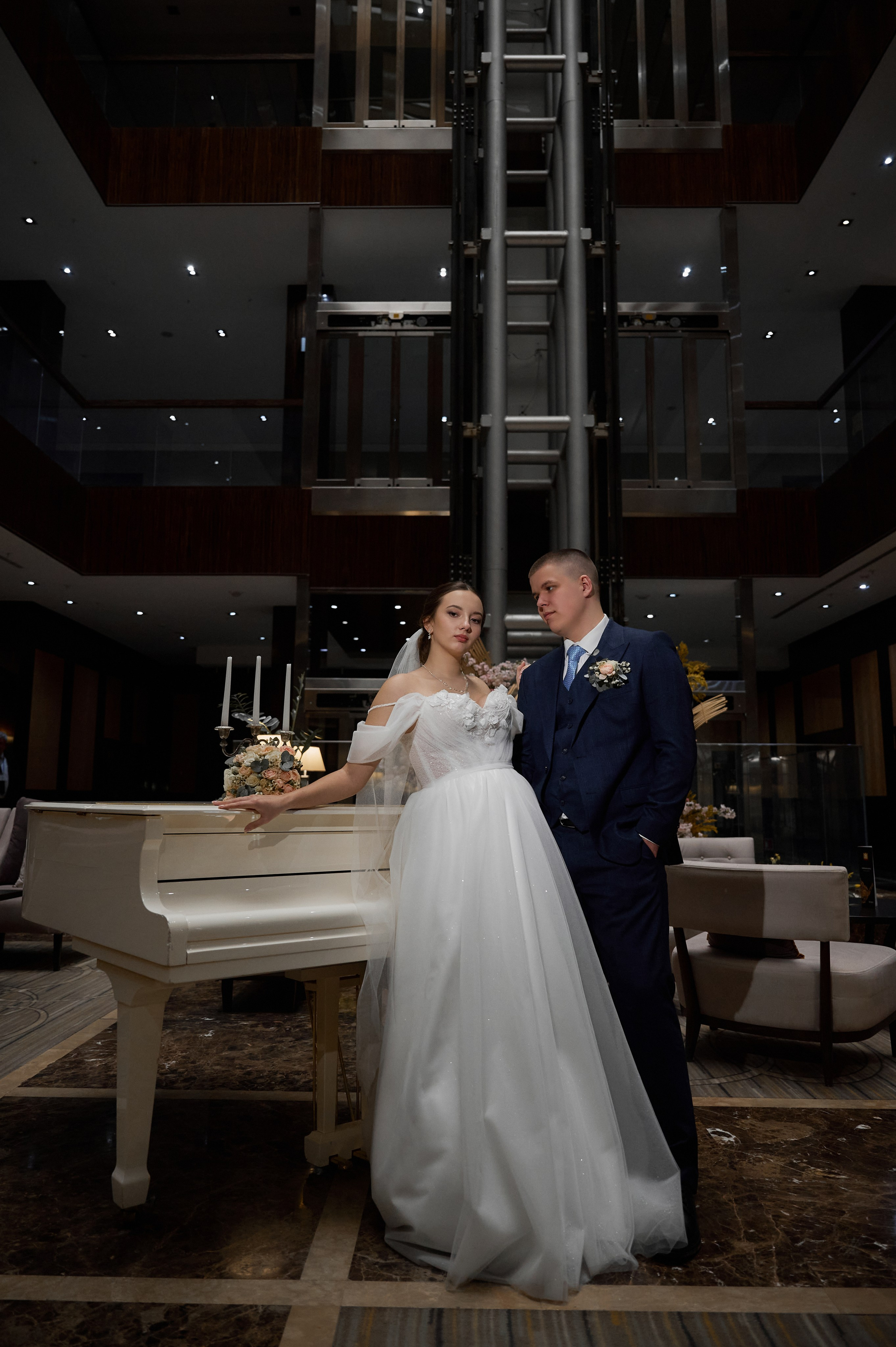 Свадебная фотосессия в СК Рояль Тула. Свадебный фотограф в Туле Никита Беляев