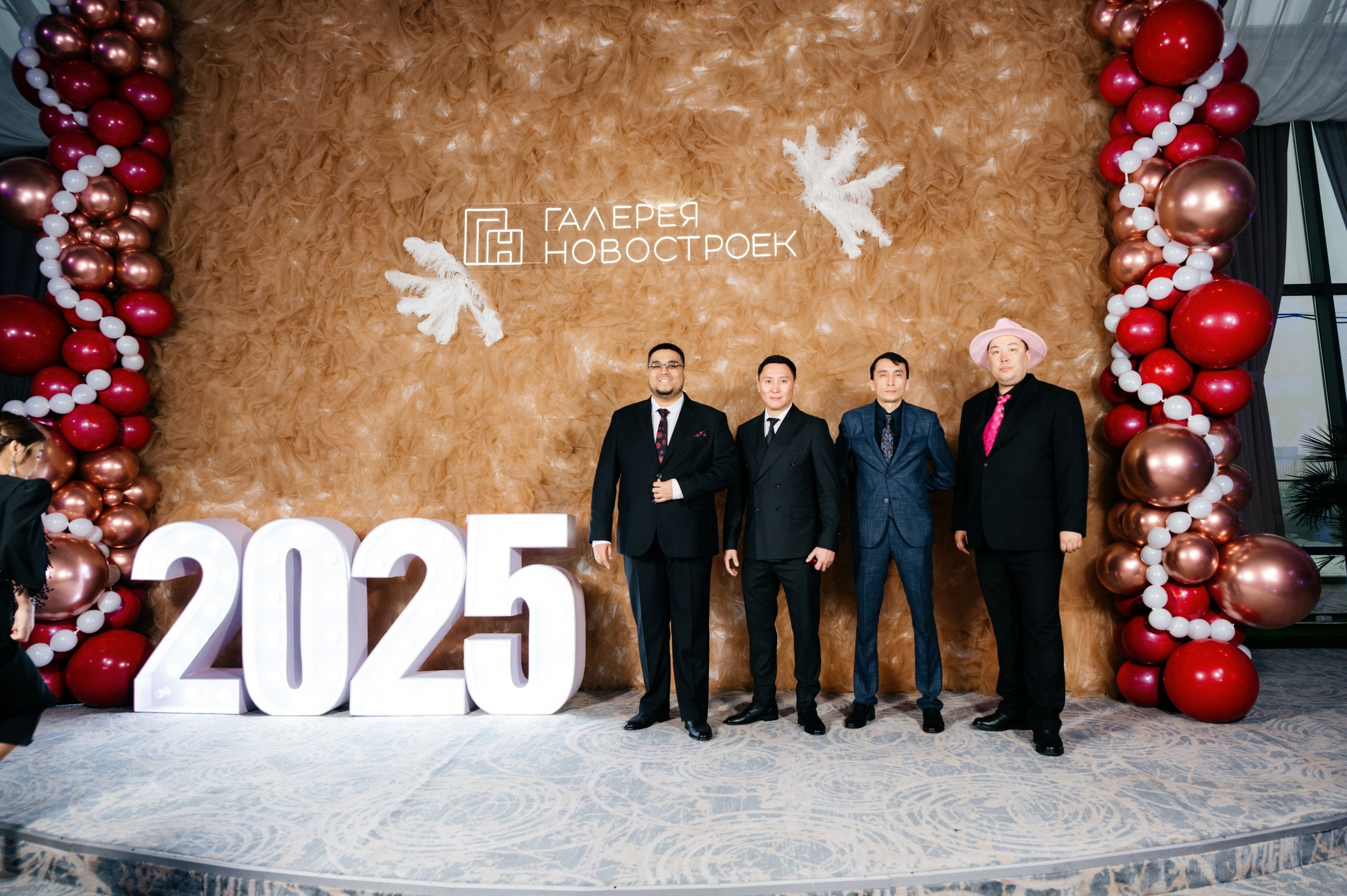 Галерея Новостроек. Фотограф в Алматы — Алексей Коньков | Репортаж, свадьбы, портреты