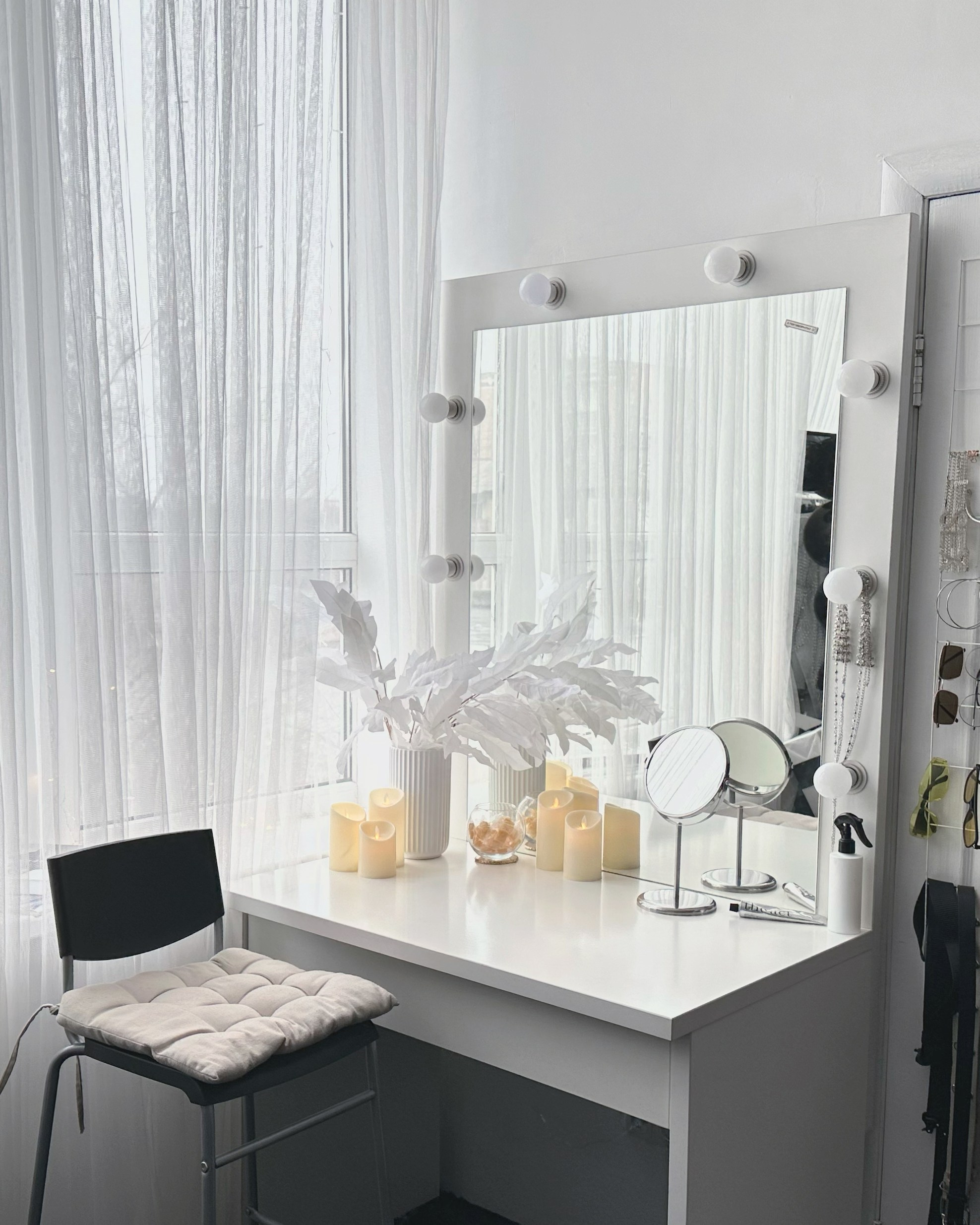 Аренда гримерки Донецк