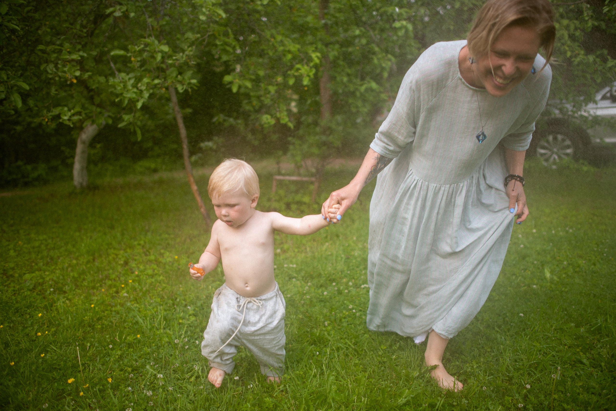 A Single Summer Day. Documentary family photography in Barcelona and beyond